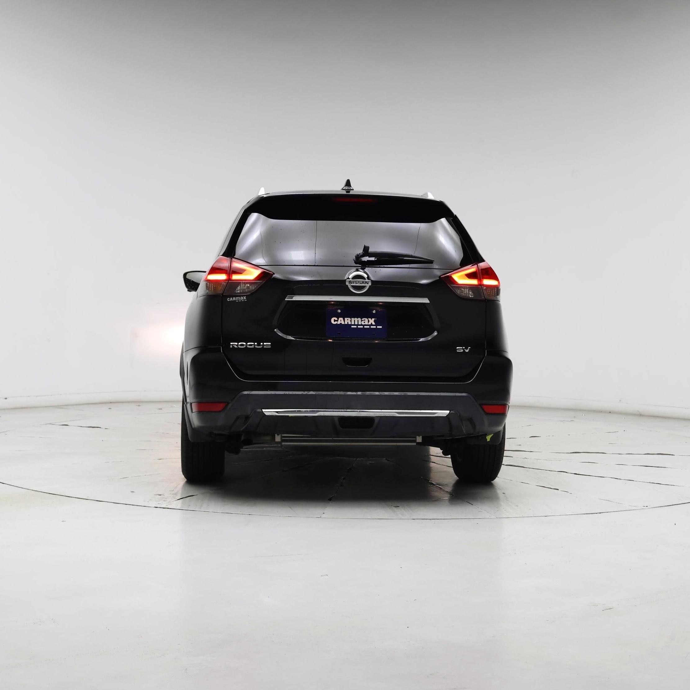 Thumbnail: 2017 Nissan Rogue - 6