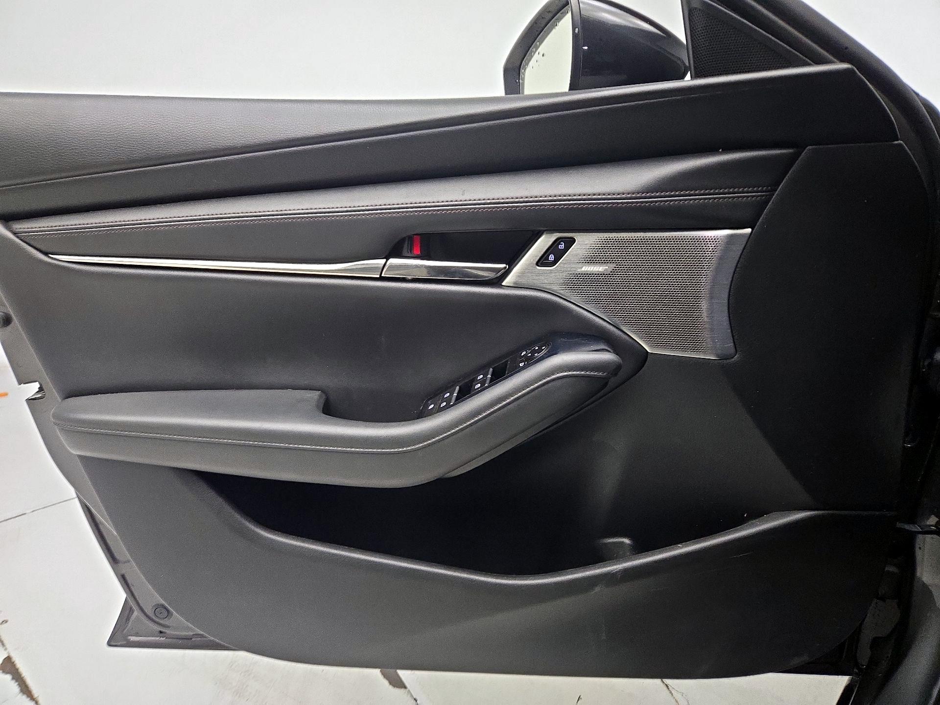 Thumbnail: 2021 Mazda Mazda3 - 12