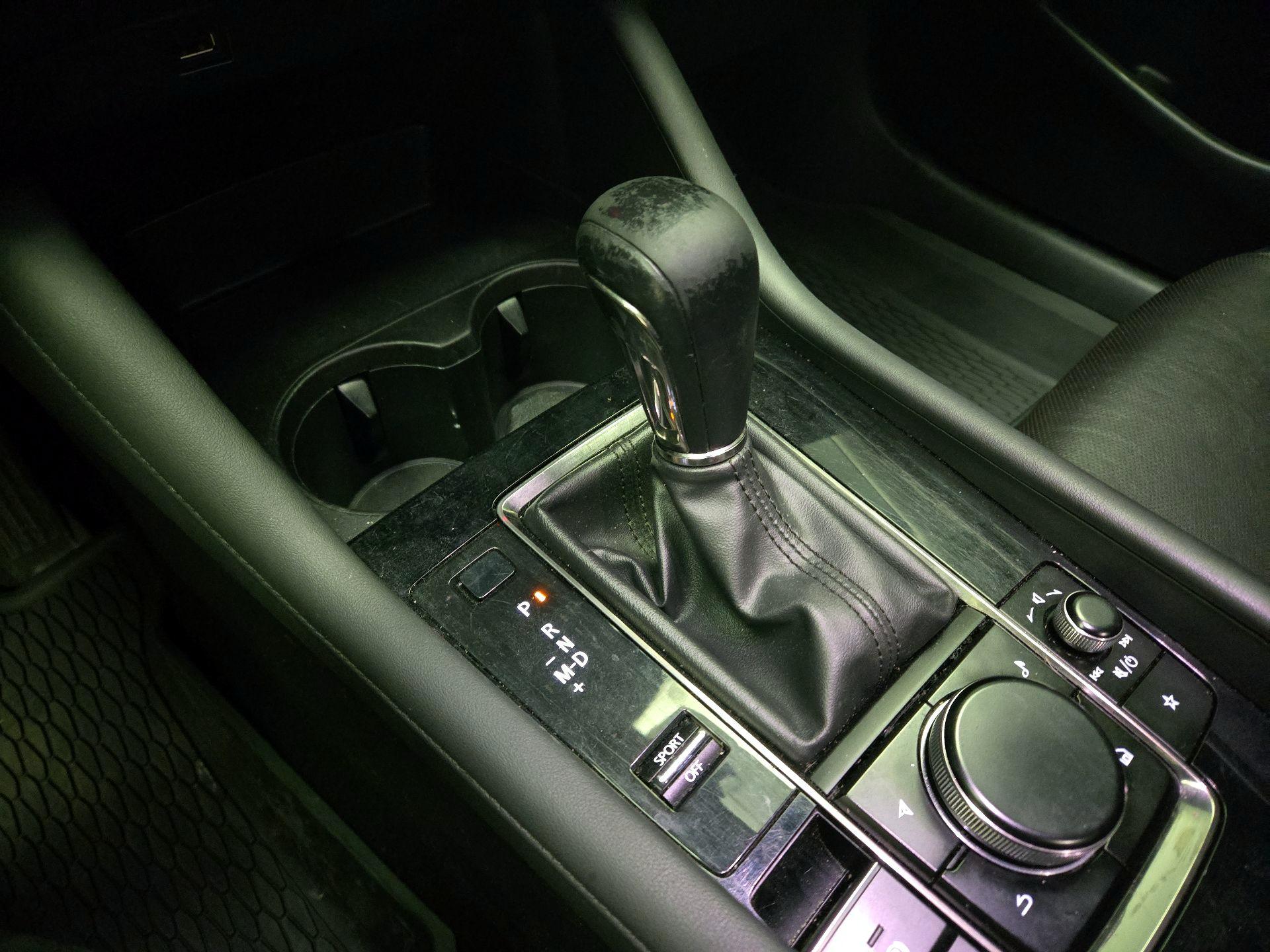 Thumbnail: 2021 Mazda Mazda3 - 18