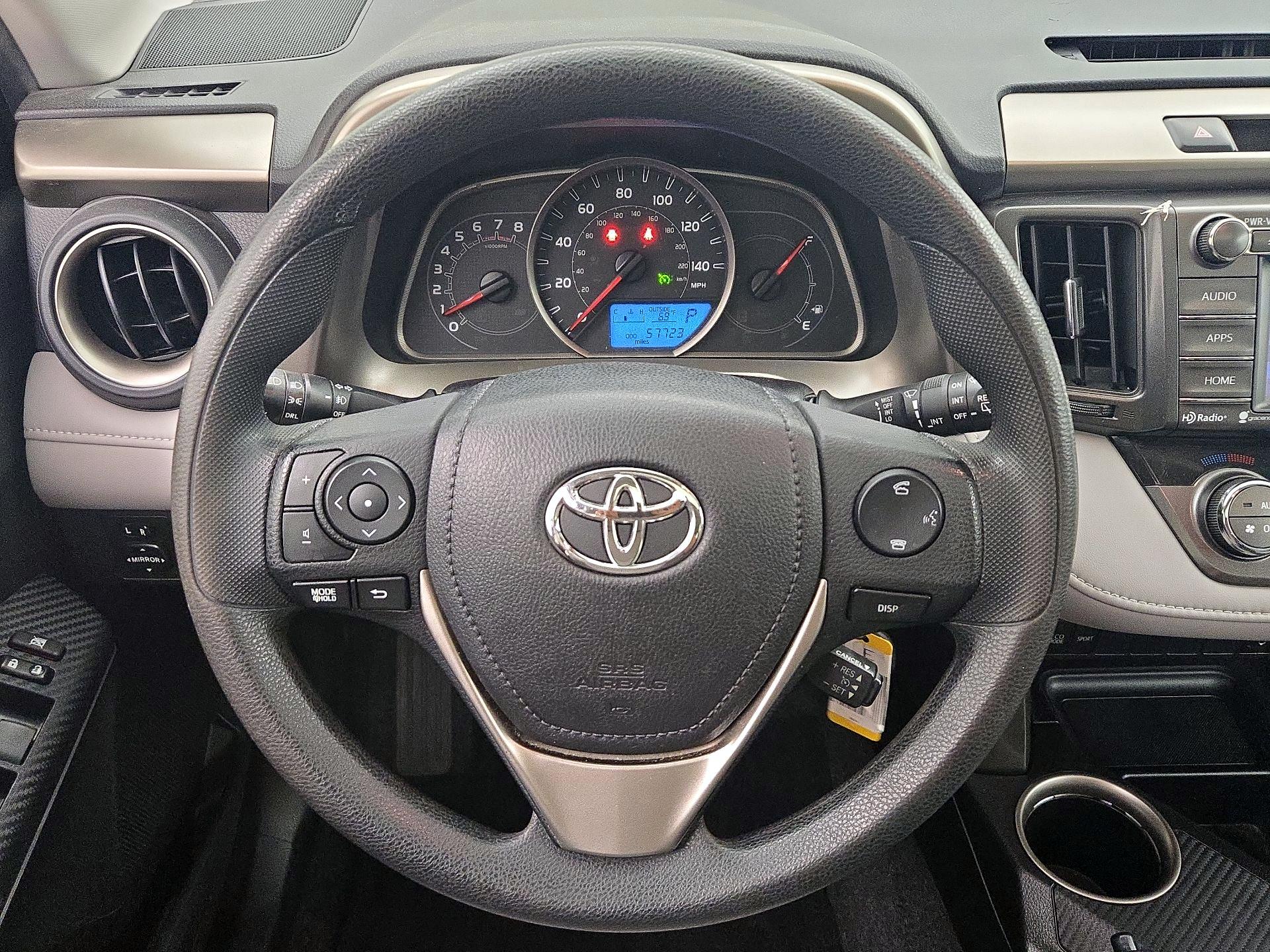 Thumbnail: 2015 Toyota RAV4 - 10