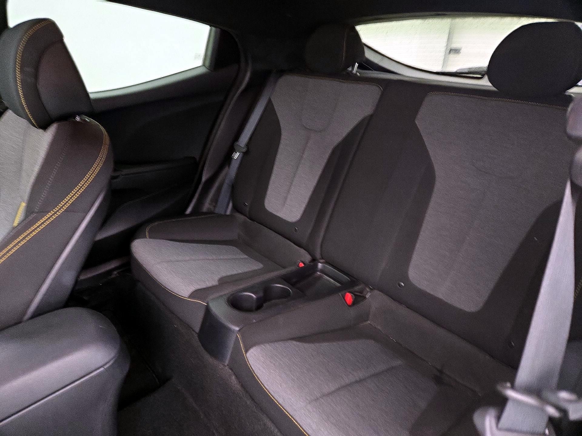 Thumbnail: 2019 Hyundai Veloster - 18