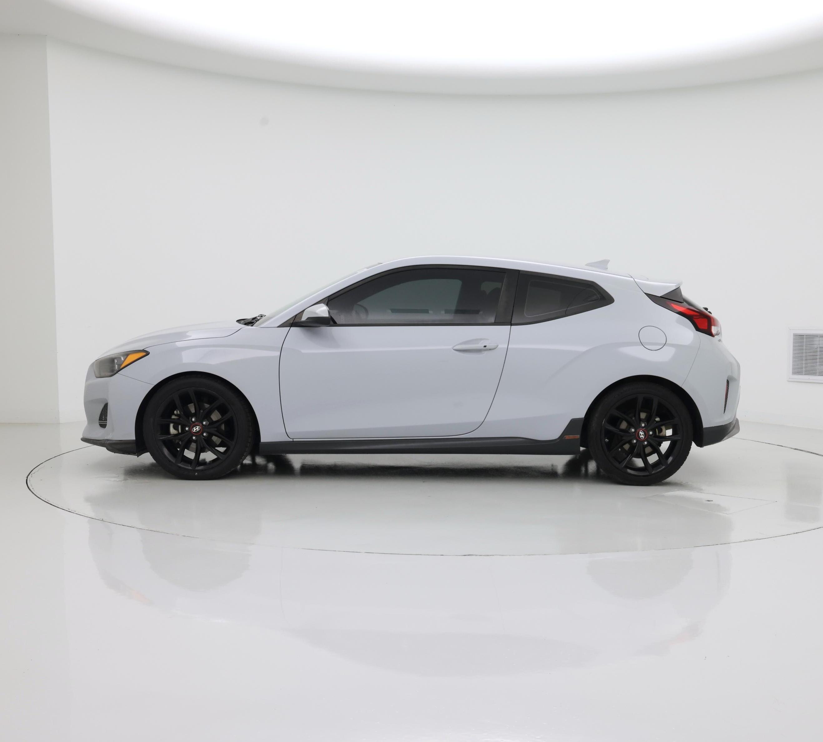 Thumbnail: 2019 Hyundai Veloster - 3