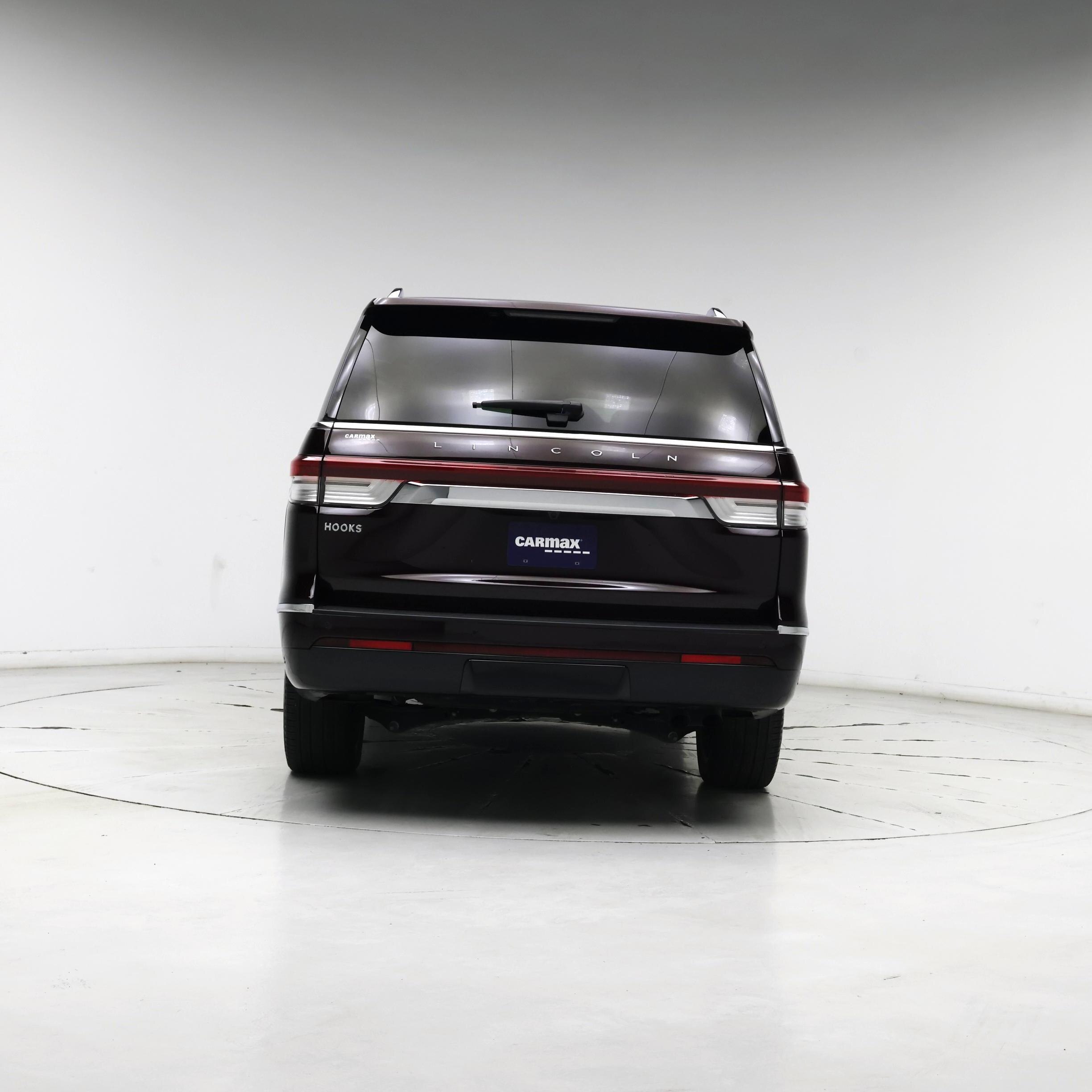 Thumbnail: 2023 Lincoln Navigator L - 6