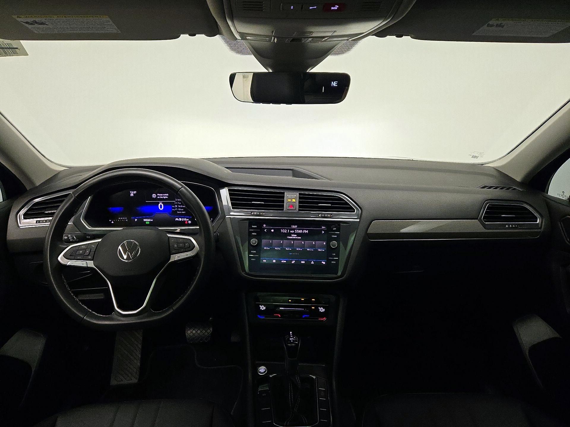 Thumbnail: 2023 Volkswagen Tiguan - 9