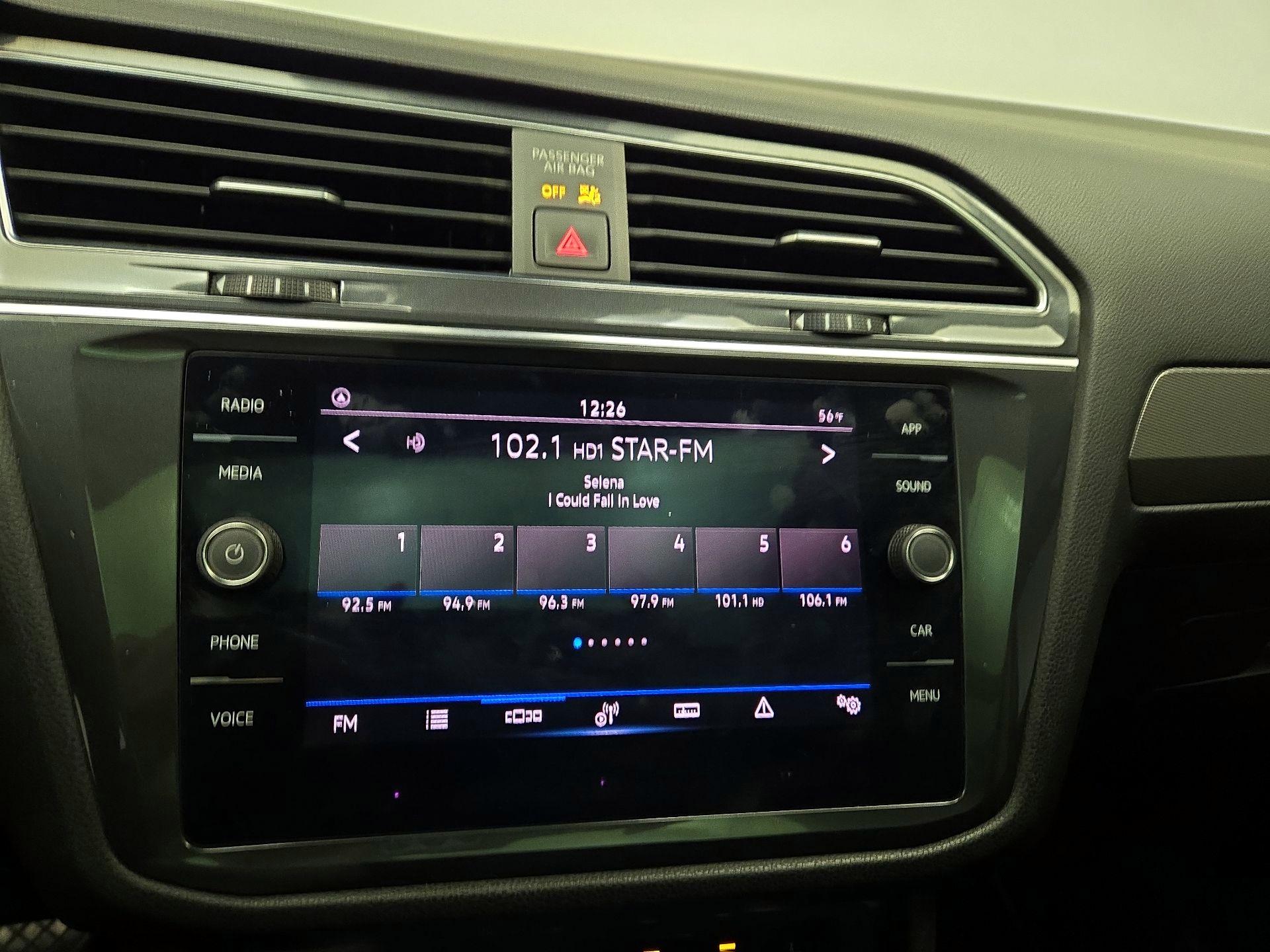 Thumbnail: 2023 Volkswagen Tiguan - 15