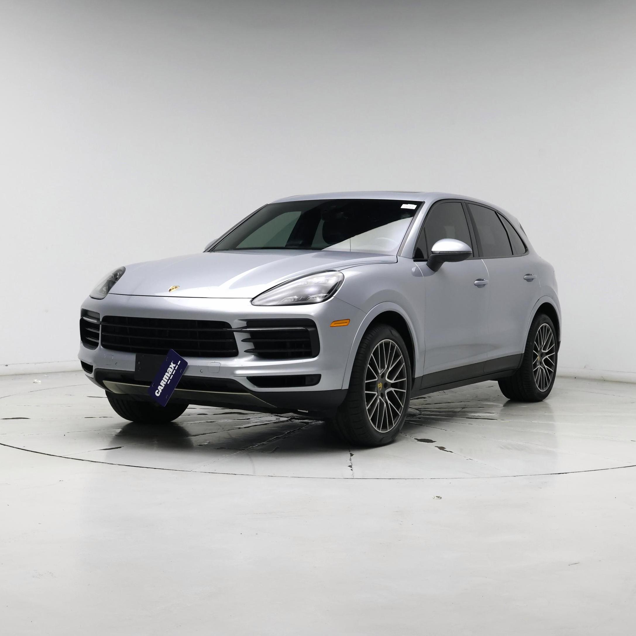 Thumbnail: 2020 Porsche Cayenne - 4