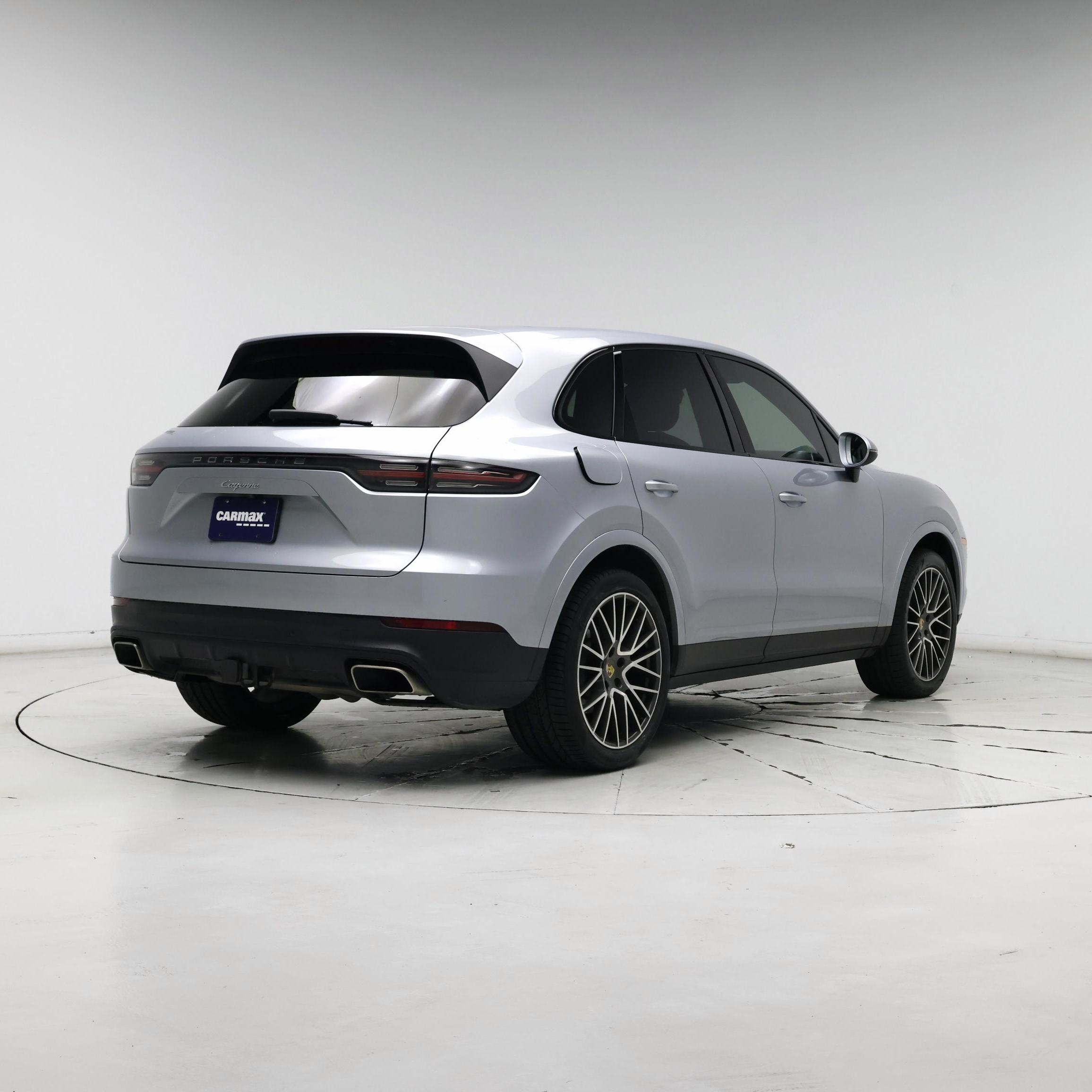 Thumbnail: 2020 Porsche Cayenne - 8