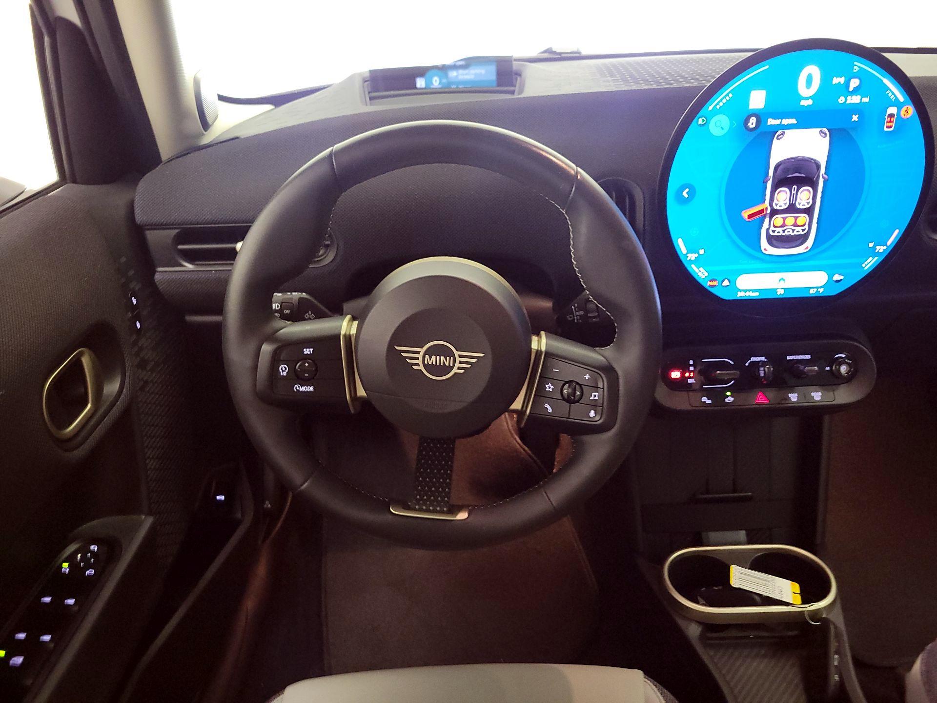 Thumbnail: 2025 MINI Cooper Hardtop - 10