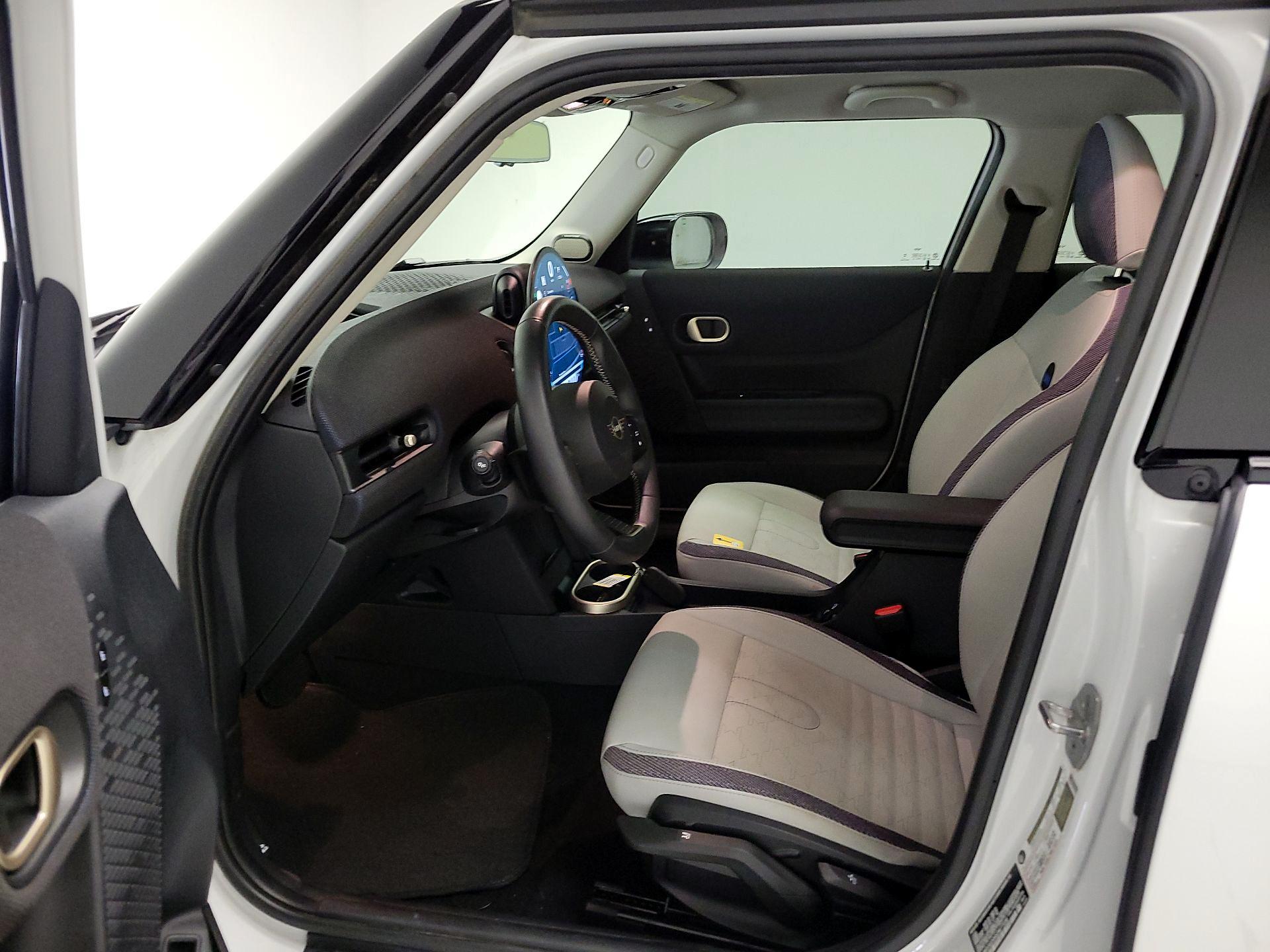 Thumbnail: 2025 MINI Cooper Hardtop - 11