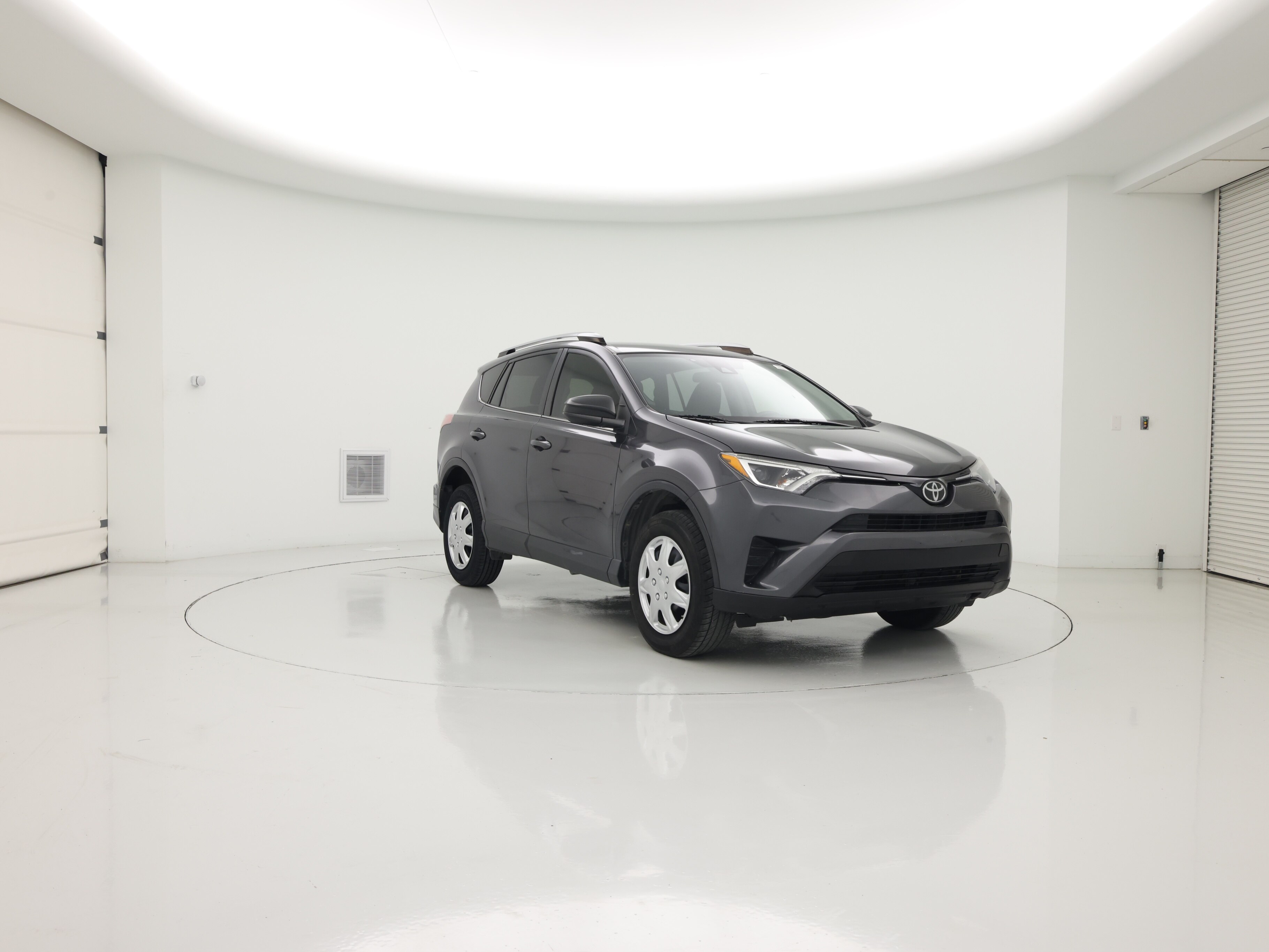 Thumbnail: 2017 Toyota RAV4 - 1