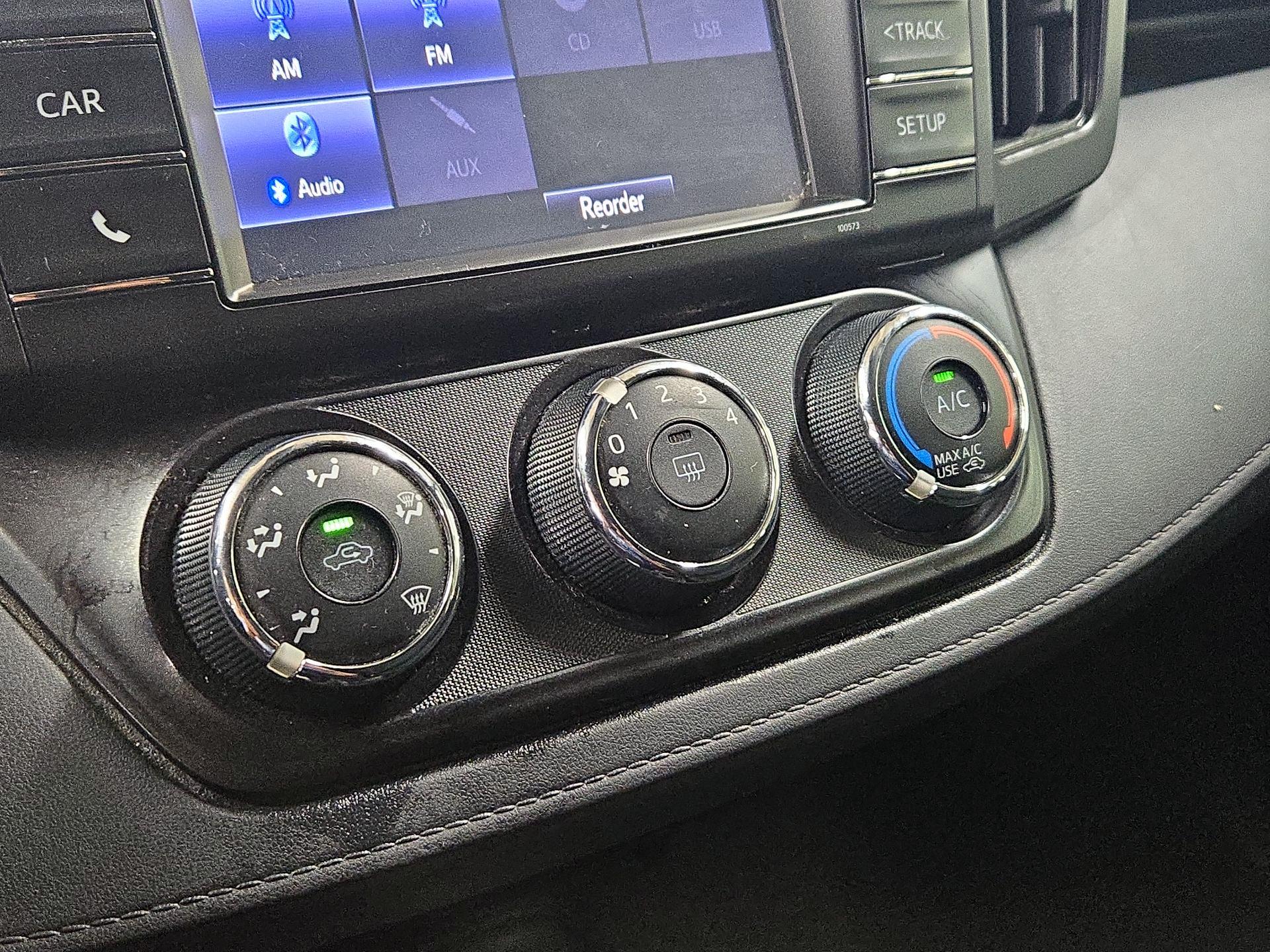 Thumbnail: 2017 Toyota RAV4 - 16