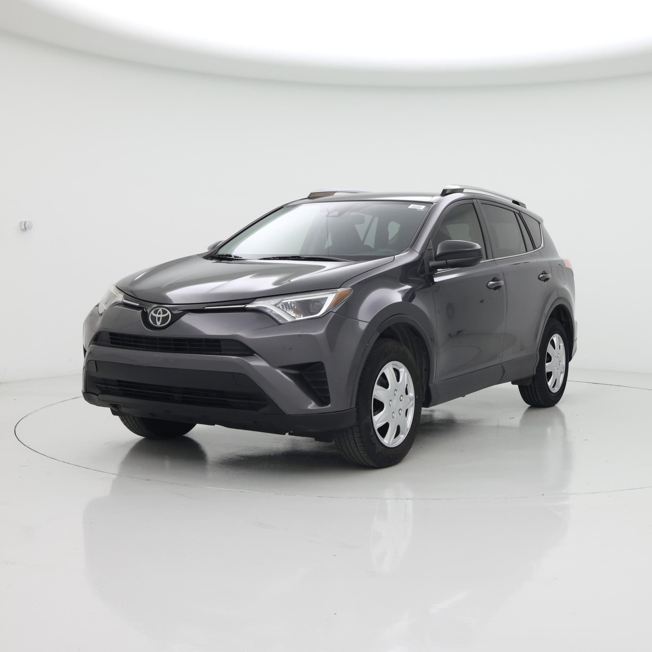 Thumbnail: 2017 Toyota RAV4 - 4