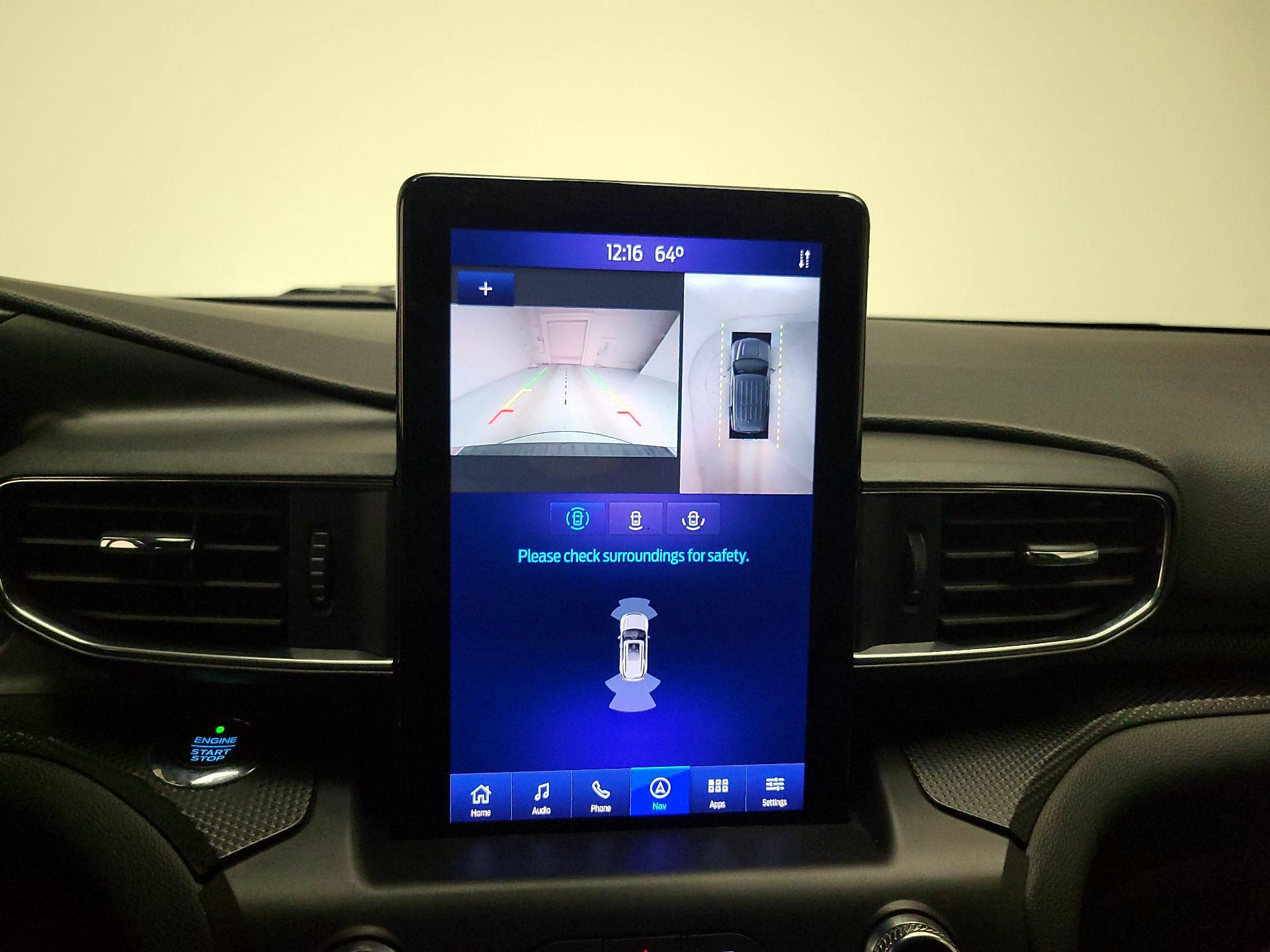 Thumbnail: 2020 Ford Explorer - 15