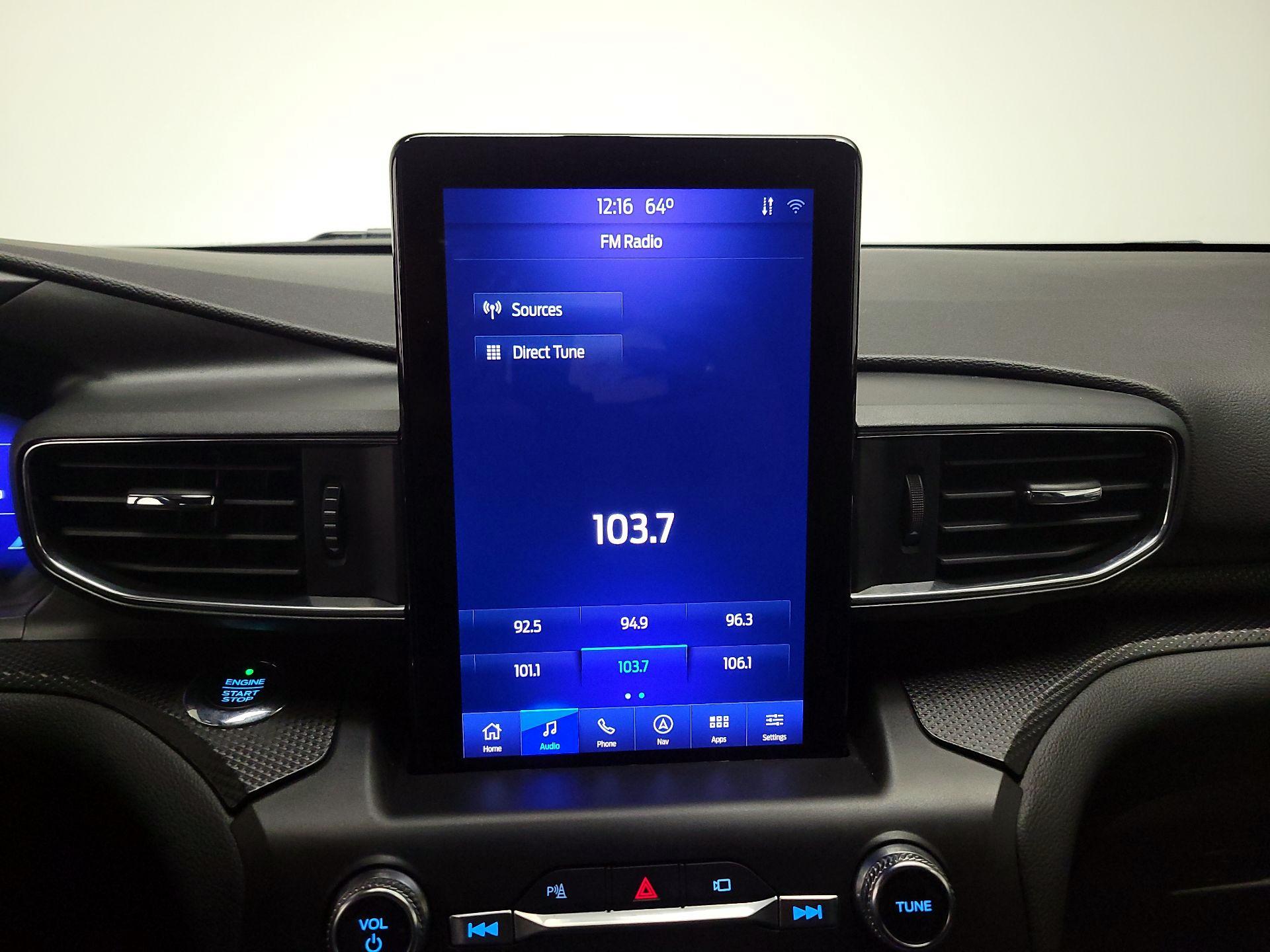 Thumbnail: 2020 Ford Explorer - 16