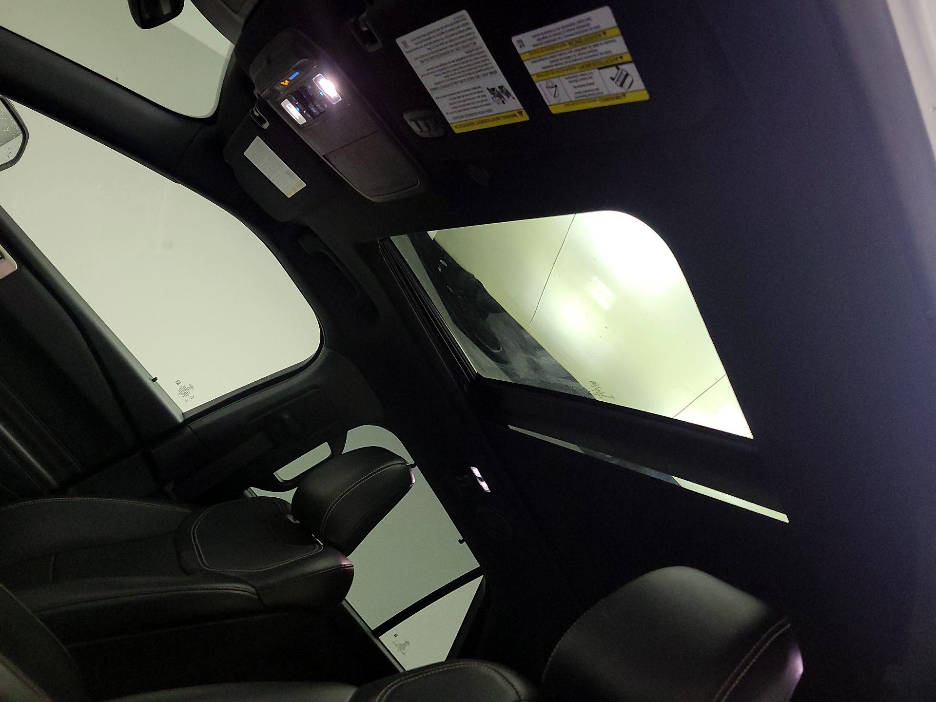 Thumbnail: 2020 Ford Explorer - 20