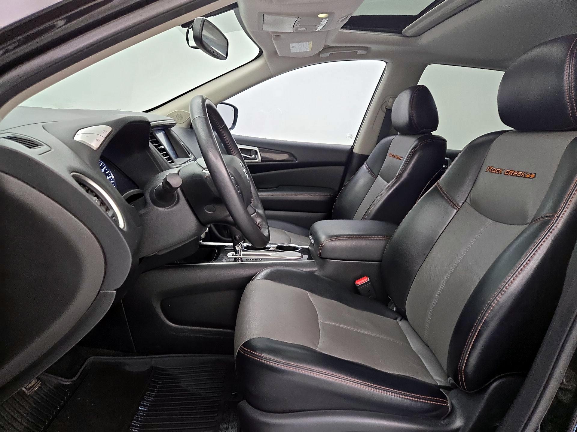 Thumbnail: 2020 Nissan Pathfinder - 11