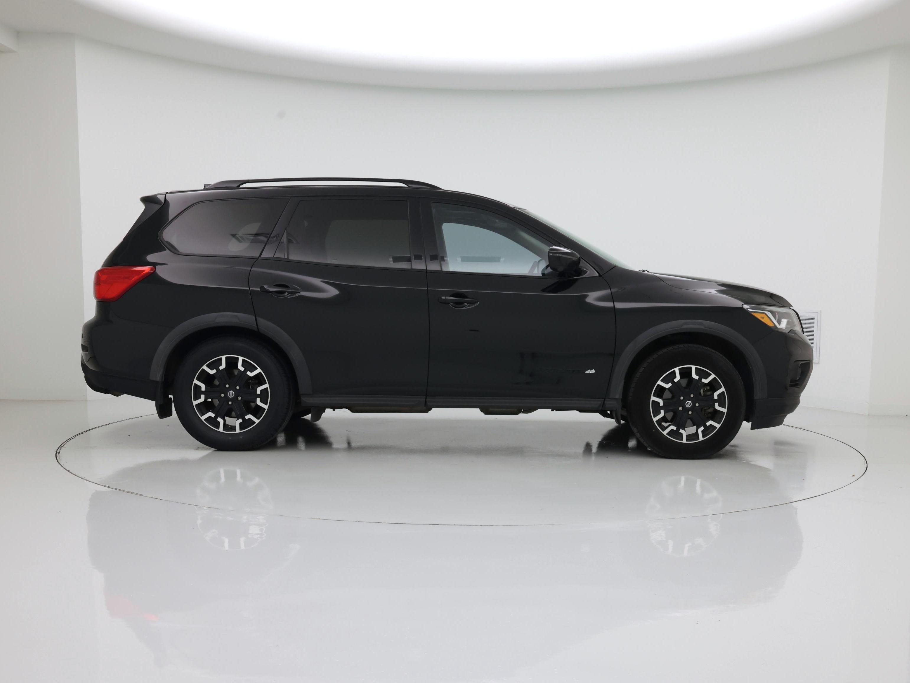 Thumbnail: 2020 Nissan Pathfinder - 7