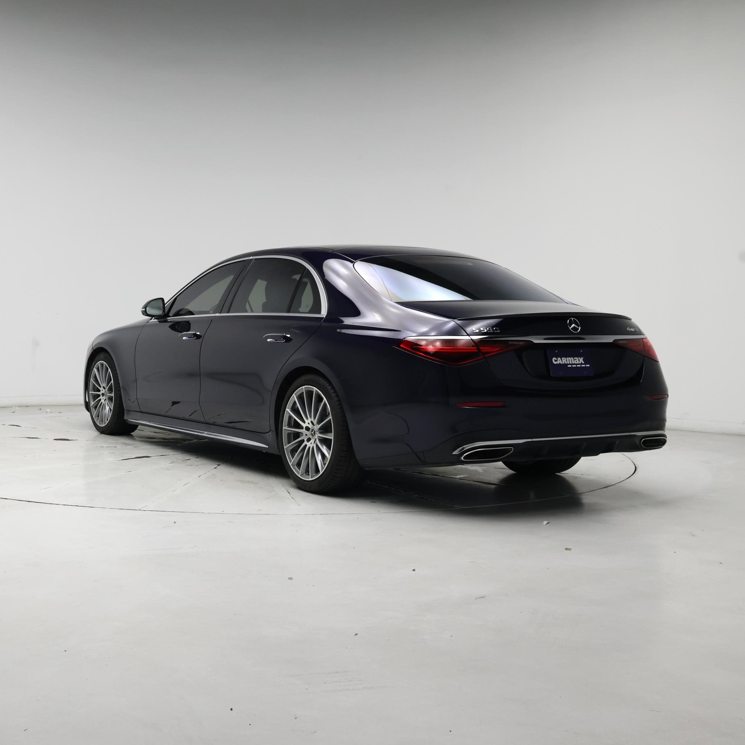 Thumbnail: 2023 Mercedes-Benz S-Class - 2