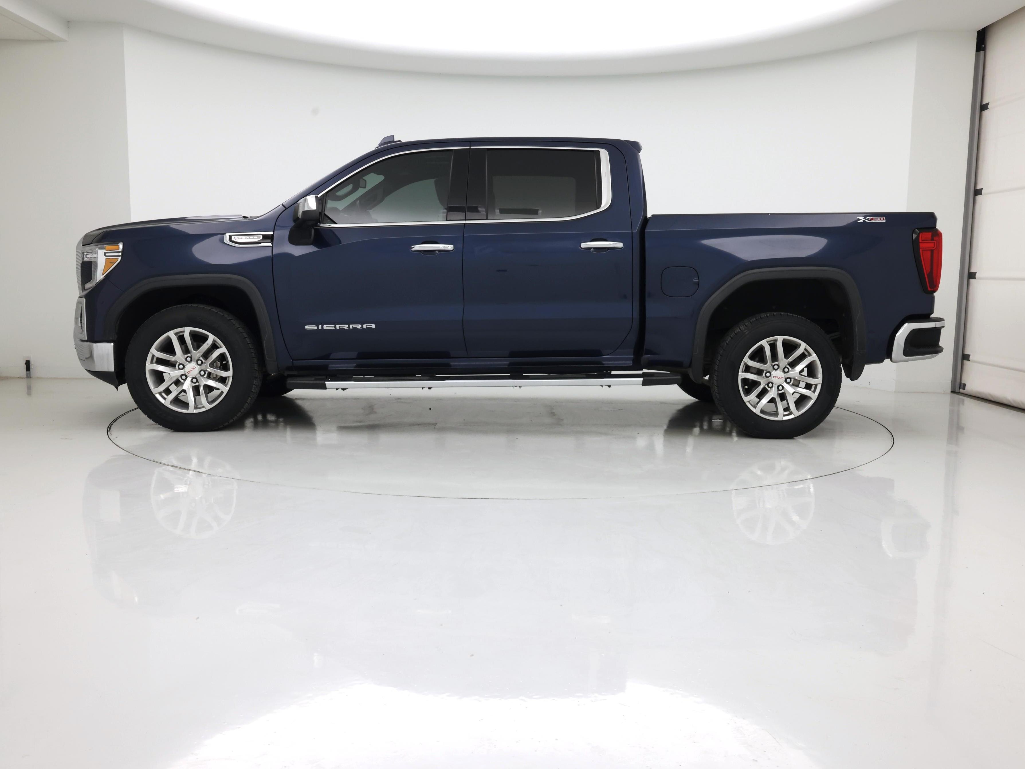 Thumbnail: 2022 GMC Sierra 1500 - 3