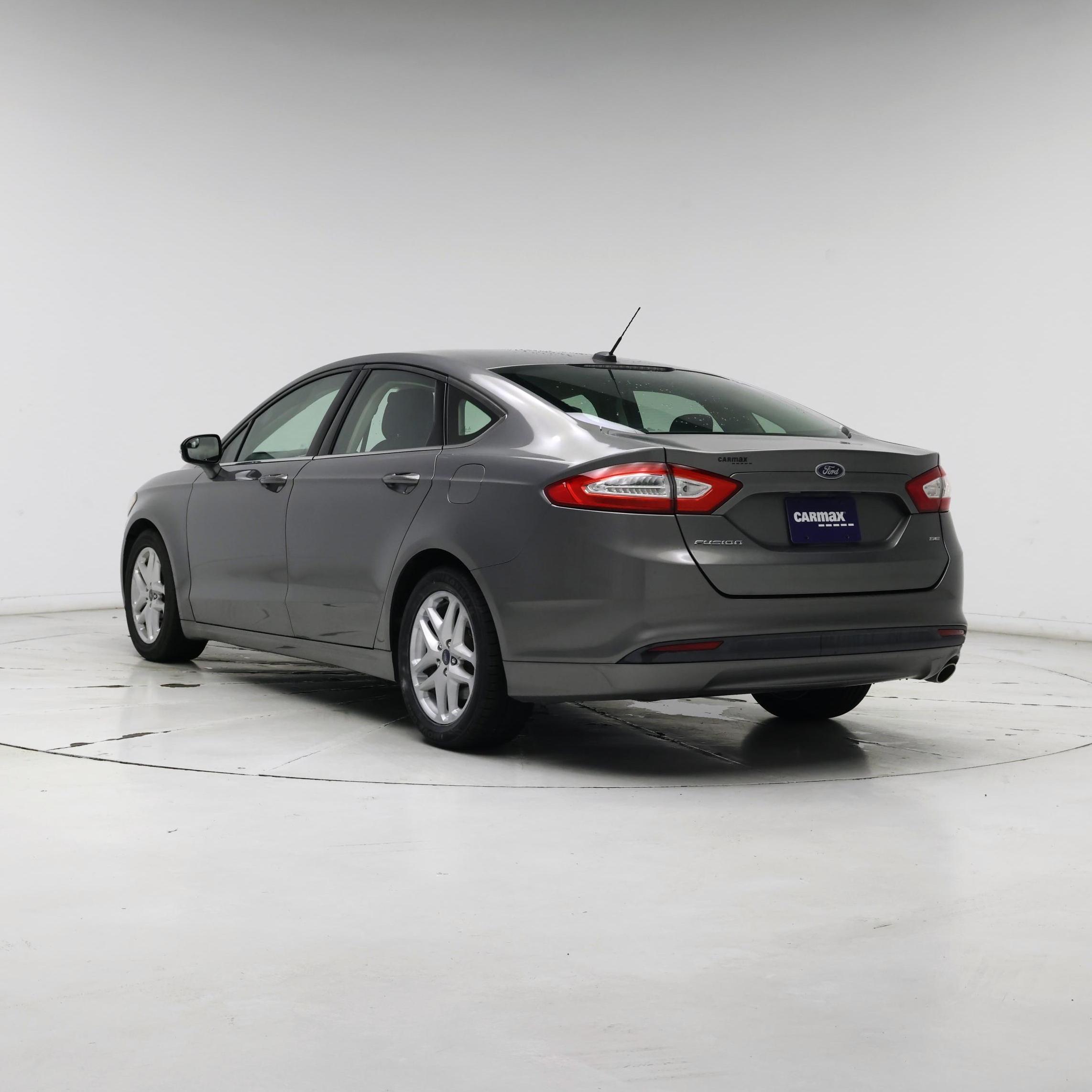 Thumbnail: 2014 Ford Fusion - 2