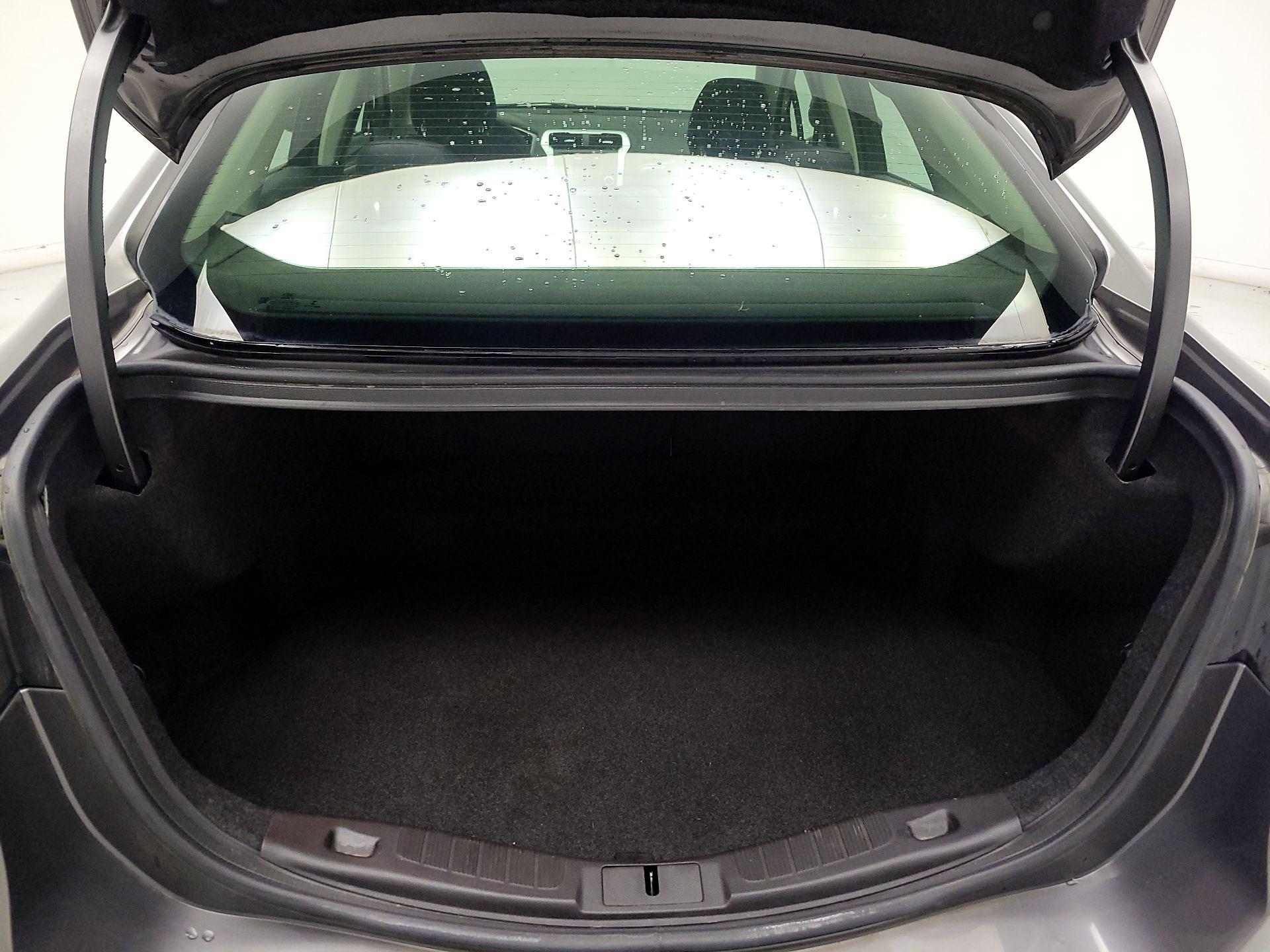 Thumbnail: 2014 Ford Fusion - 19