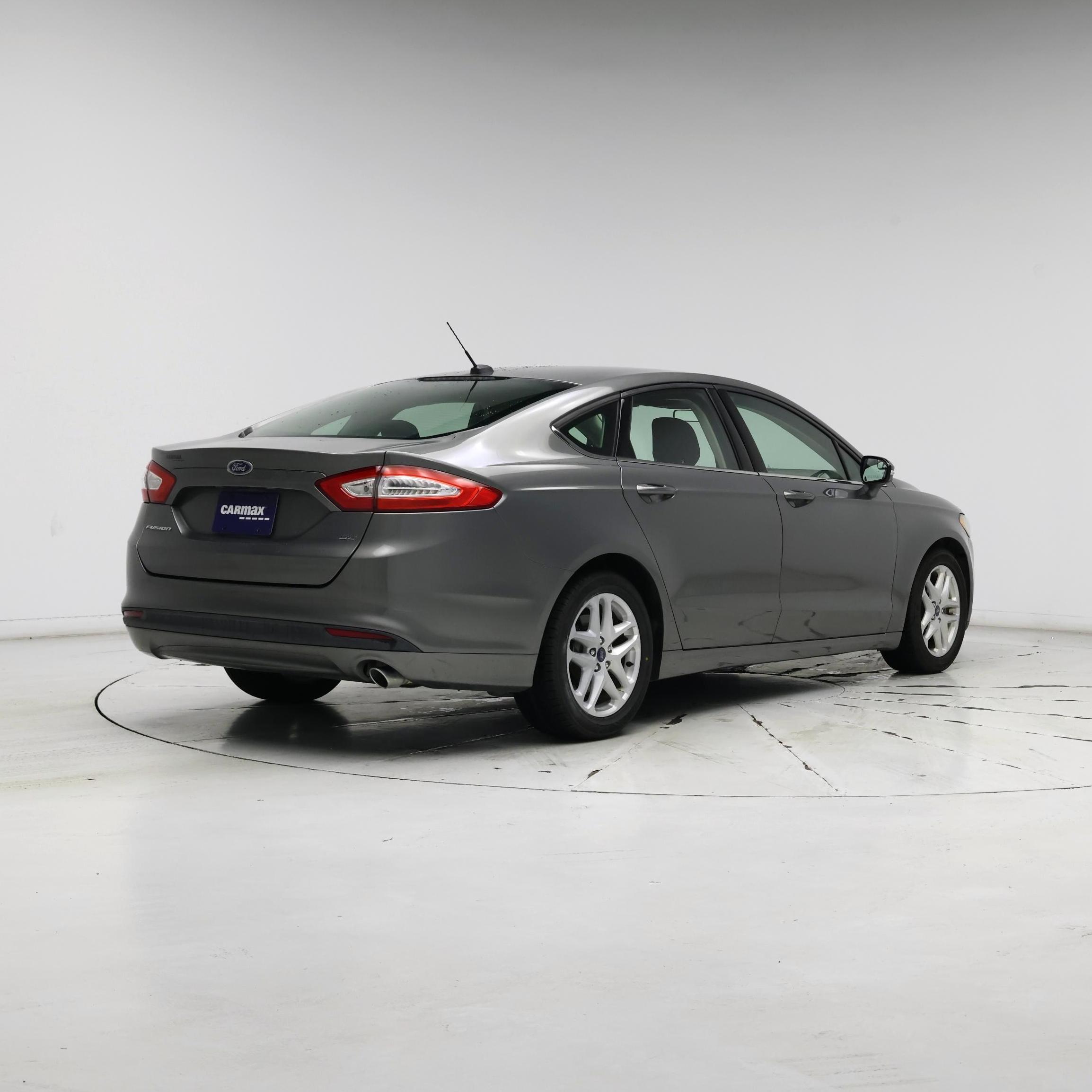 Thumbnail: 2014 Ford Fusion - 8