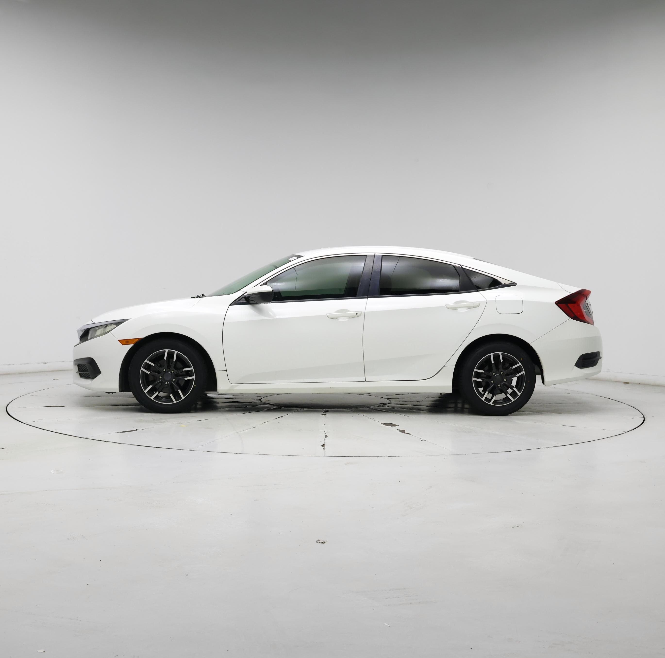 Thumbnail: 2016 Honda Civic - 3
