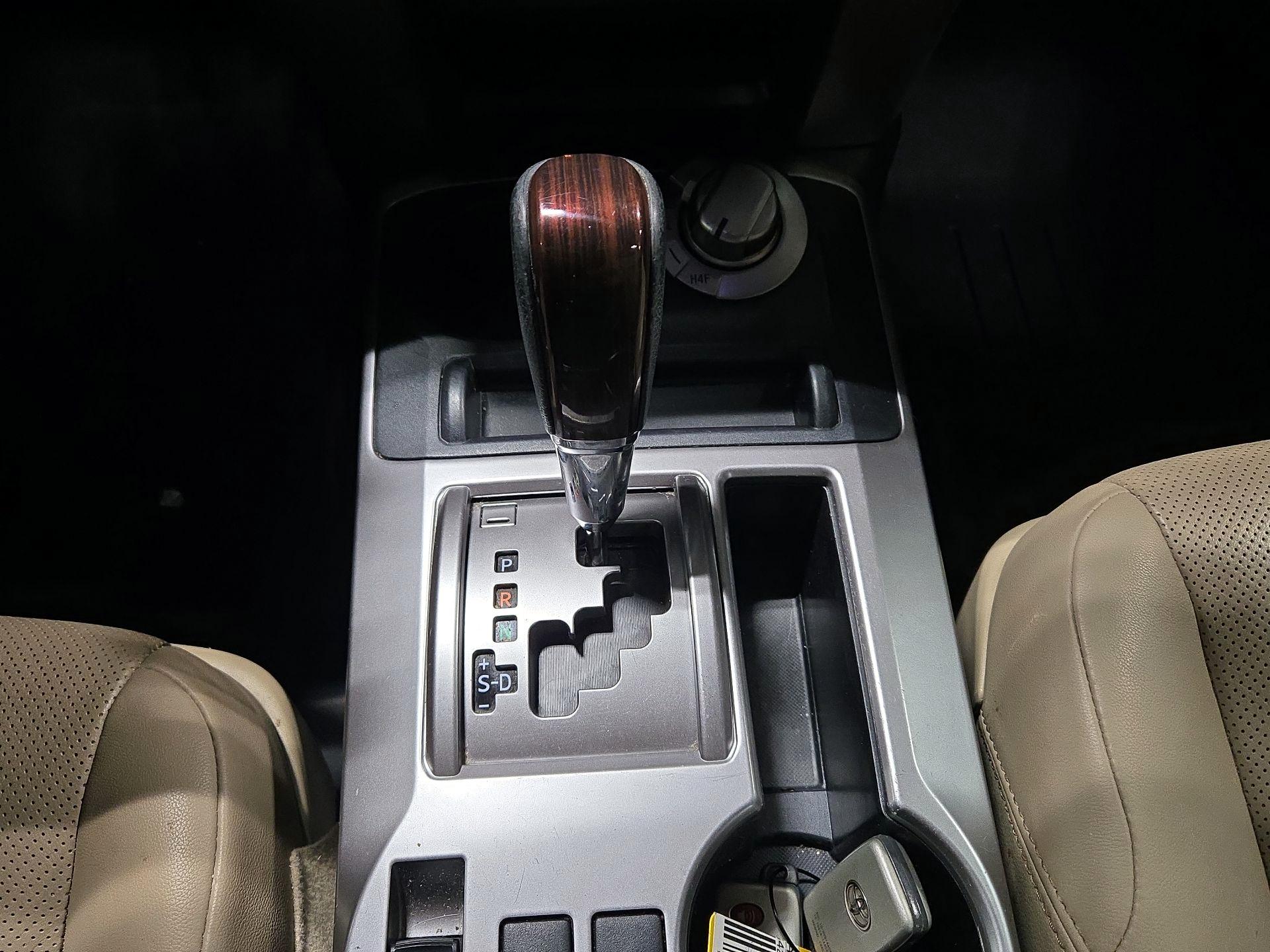 Thumbnail: 2017 Toyota 4Runner - 17