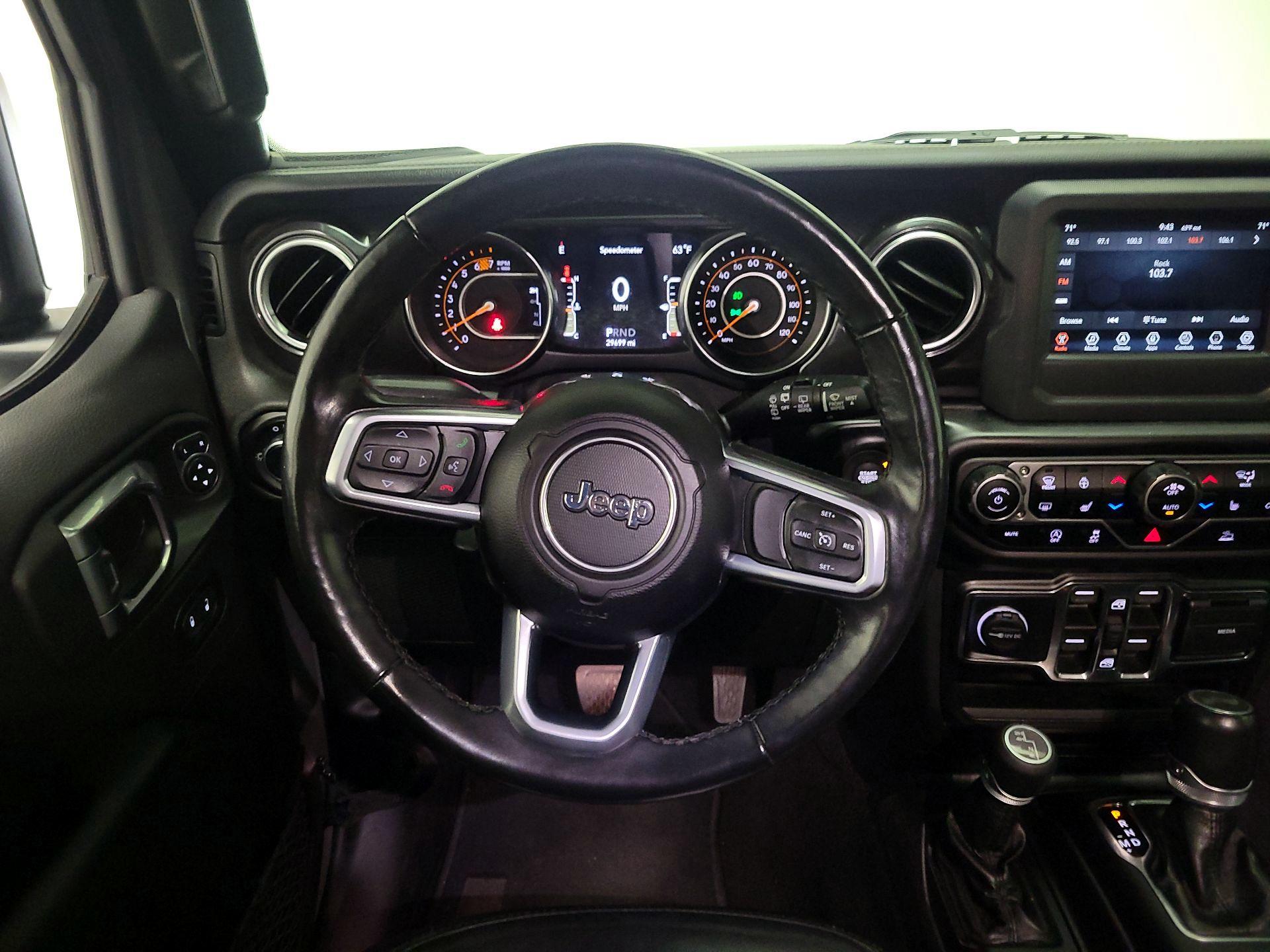 Thumbnail: 2021 Jeep Wrangler - 10