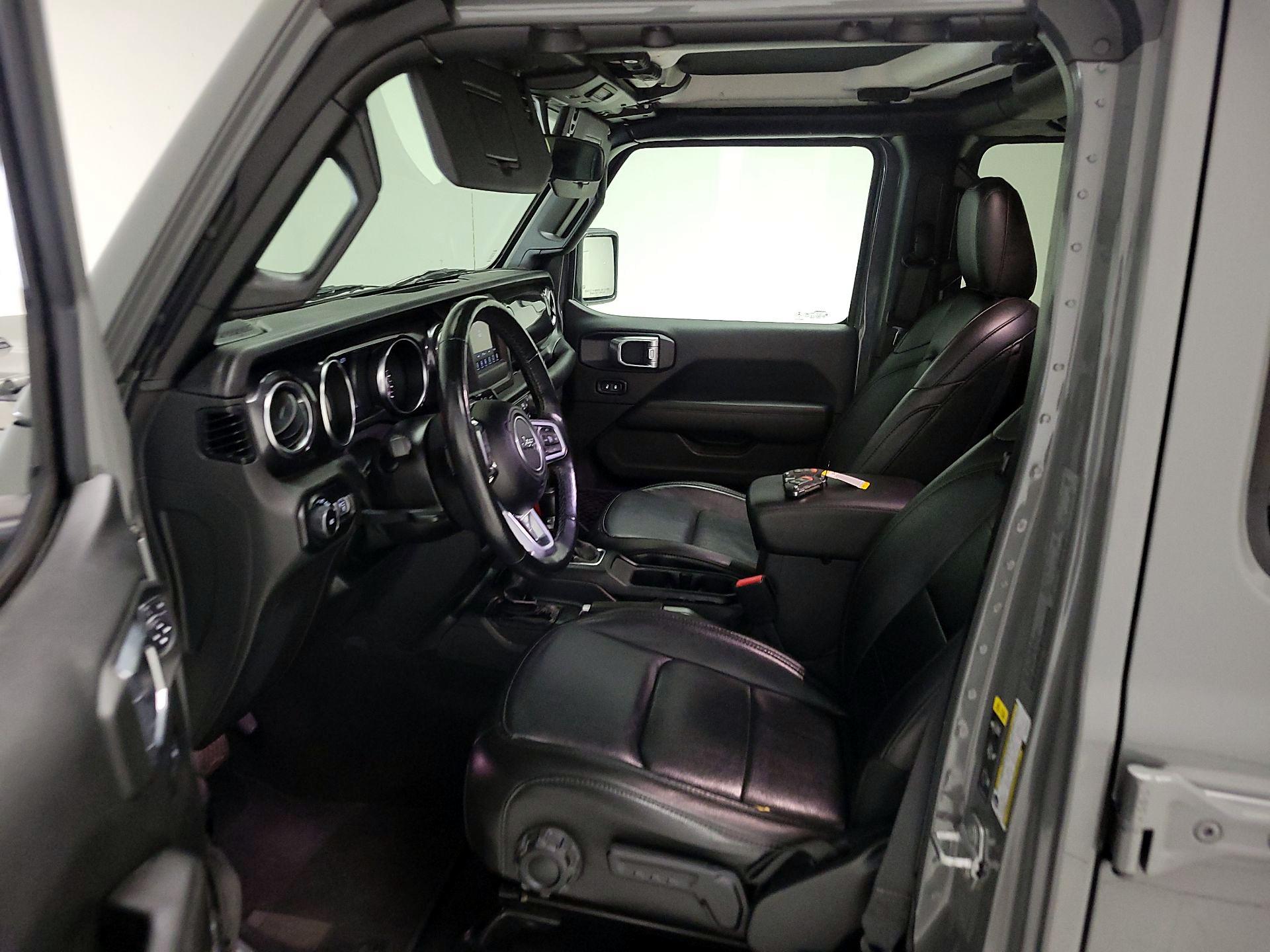 Thumbnail: 2021 Jeep Wrangler - 11