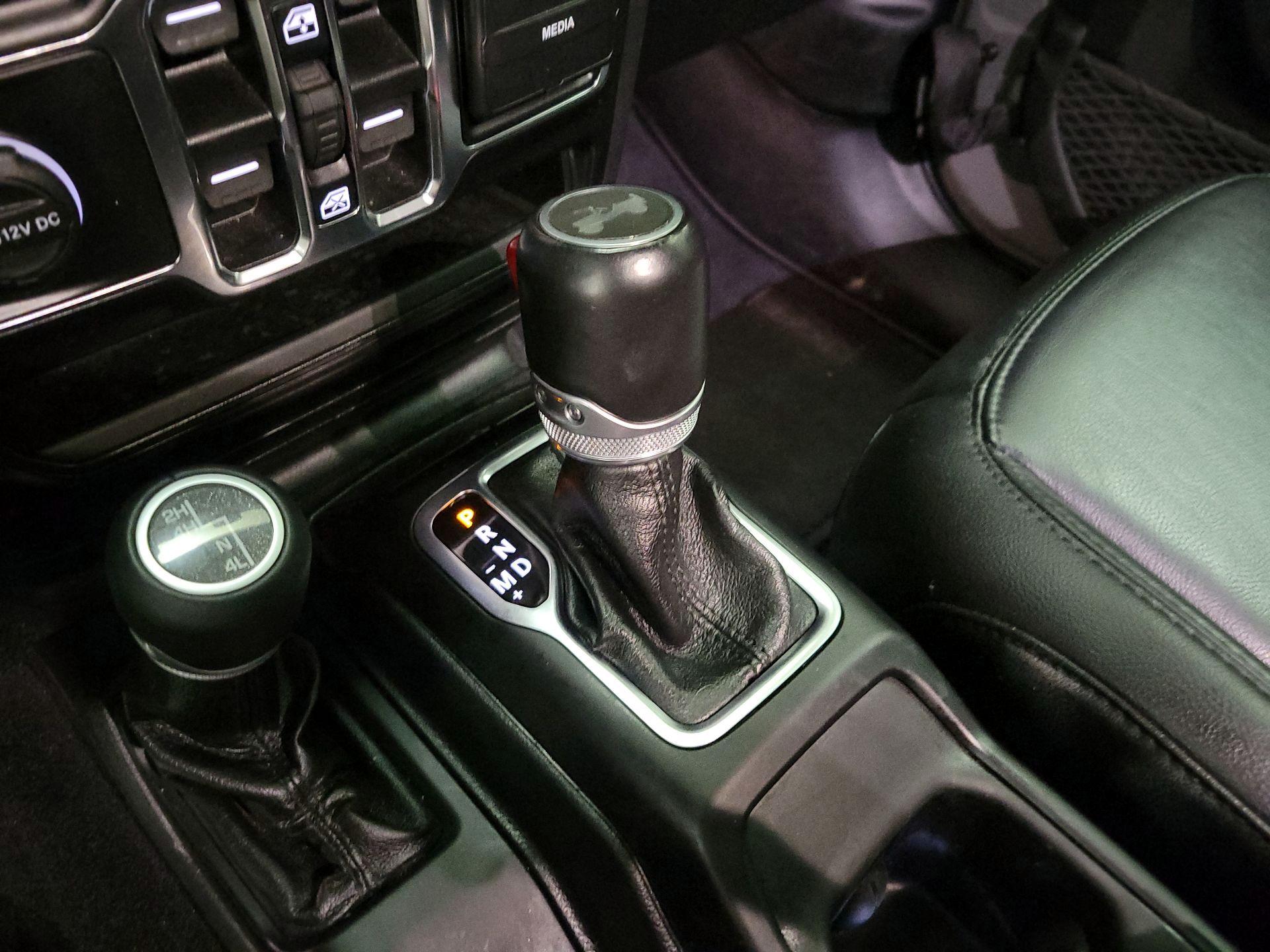 Thumbnail: 2021 Jeep Wrangler - 17