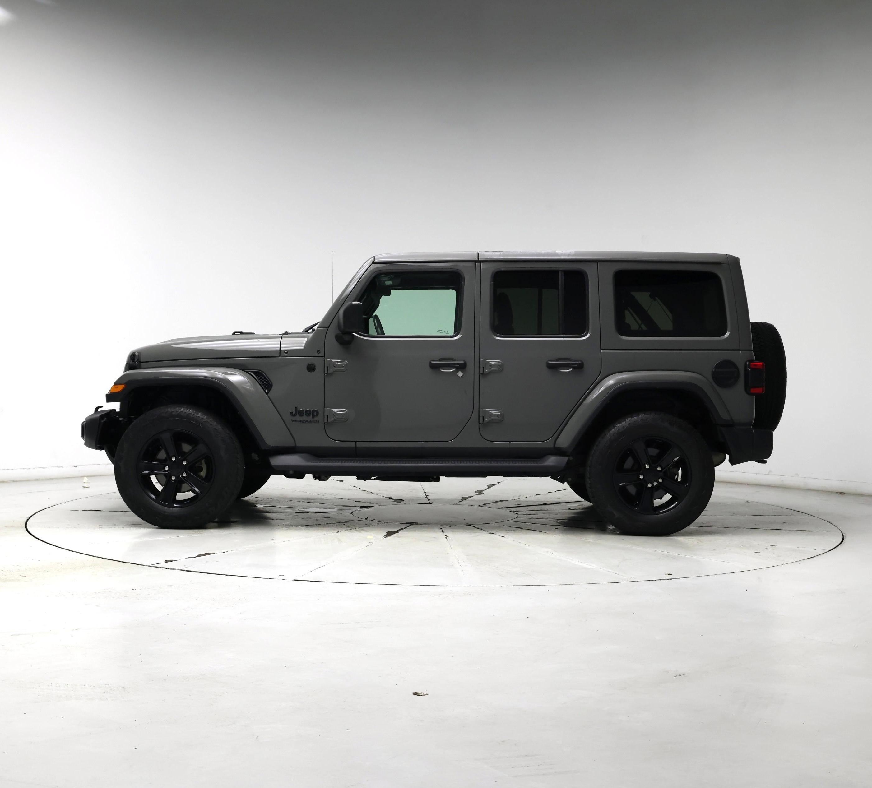 Thumbnail: 2021 Jeep Wrangler - 3