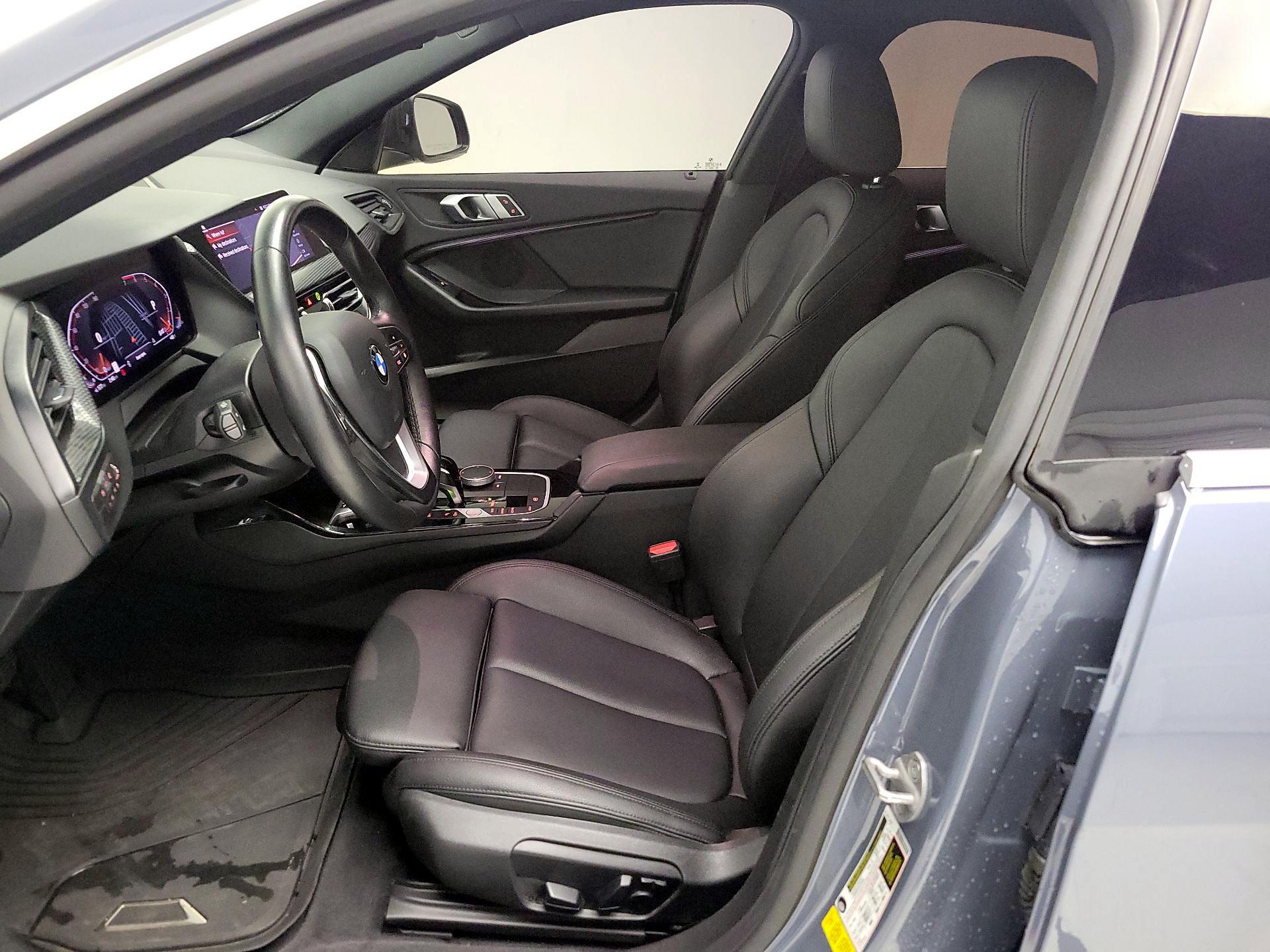 Thumbnail: 2022 BMW 2 Series - 11