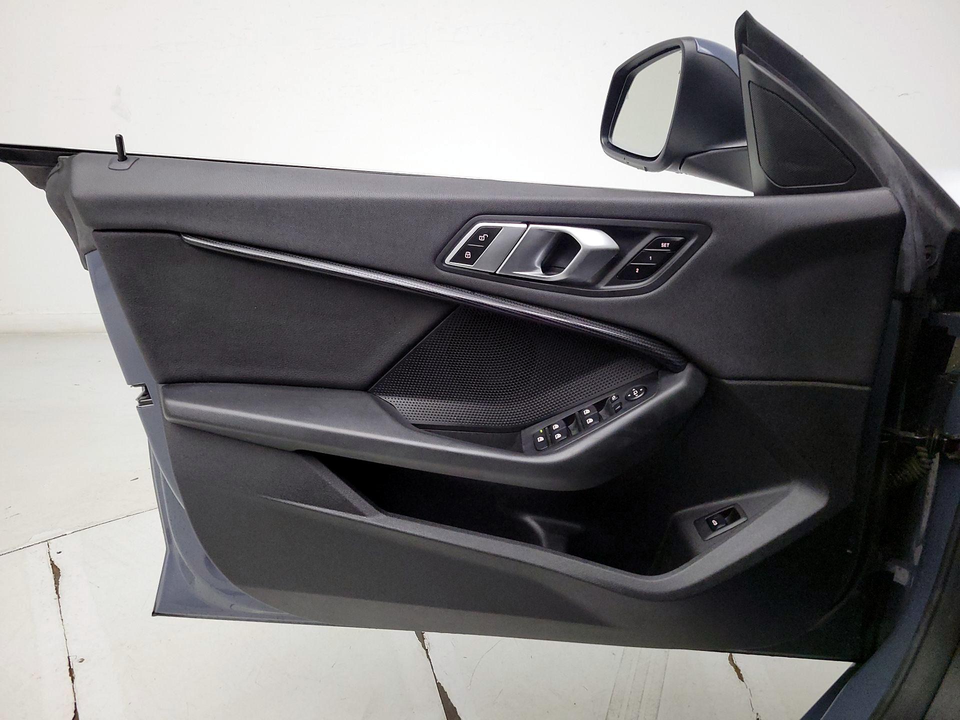 Thumbnail: 2022 BMW 2 Series - 12