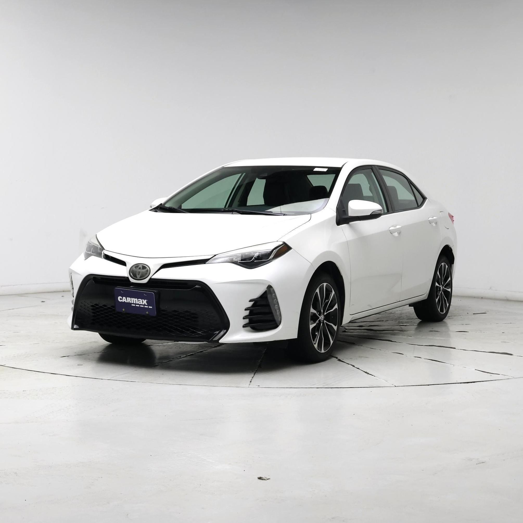 Thumbnail: 2017 Toyota Corolla - 4