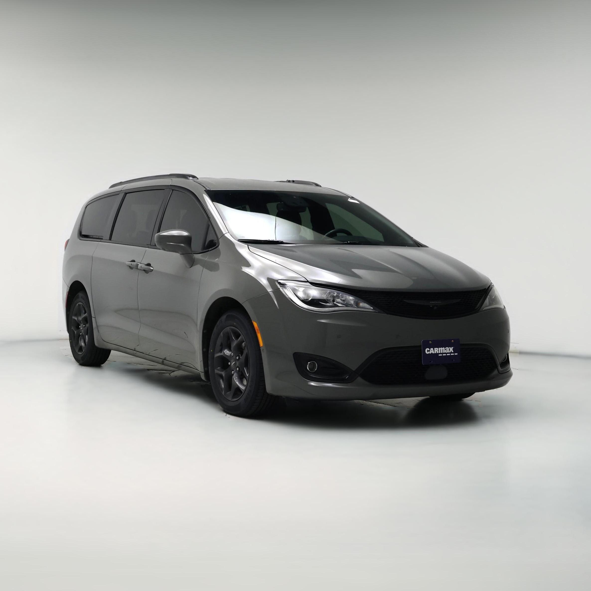 Thumbnail: 2020 Chrysler Pacifica - 1