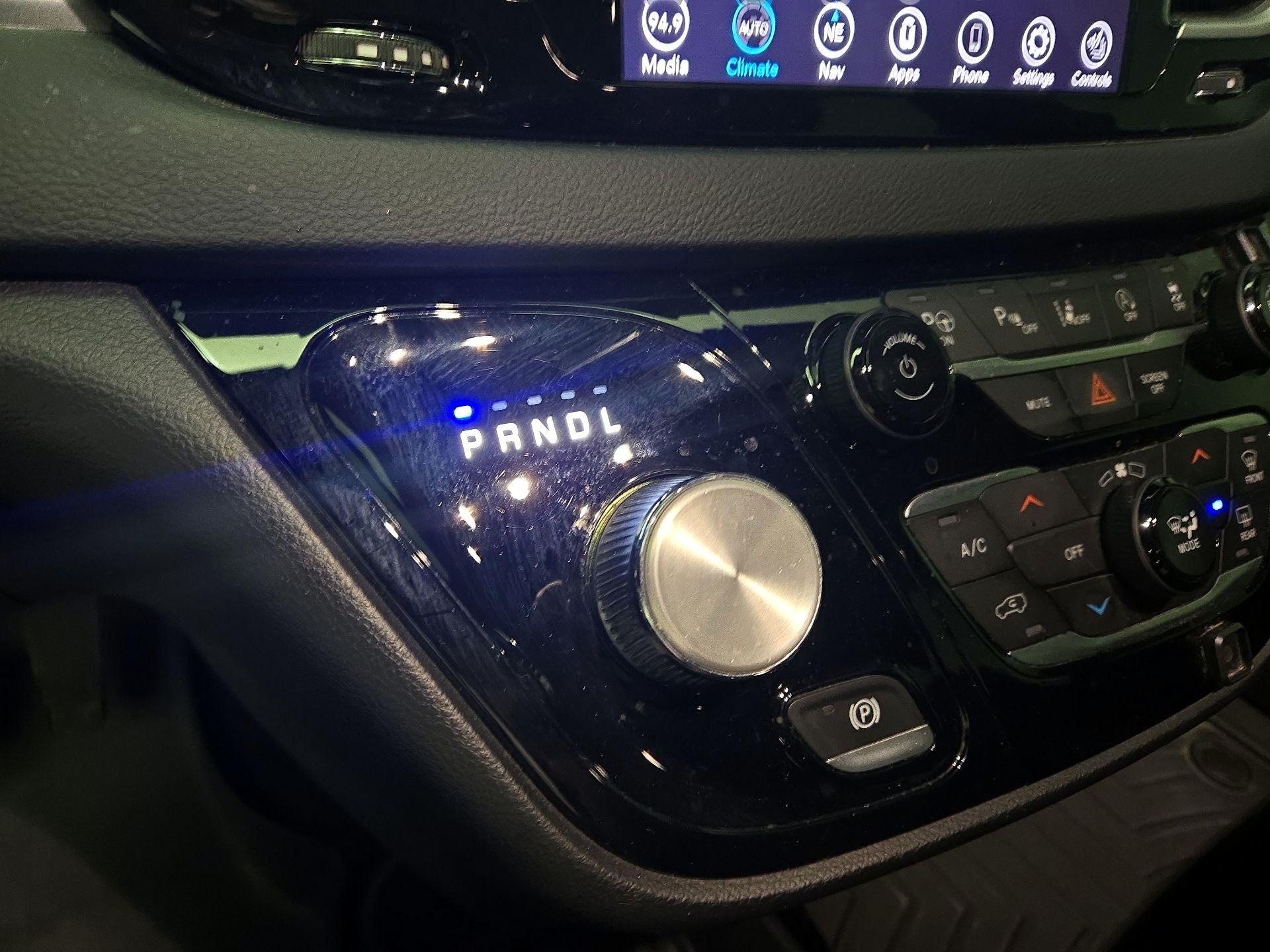 Thumbnail: 2020 Chrysler Pacifica - 18