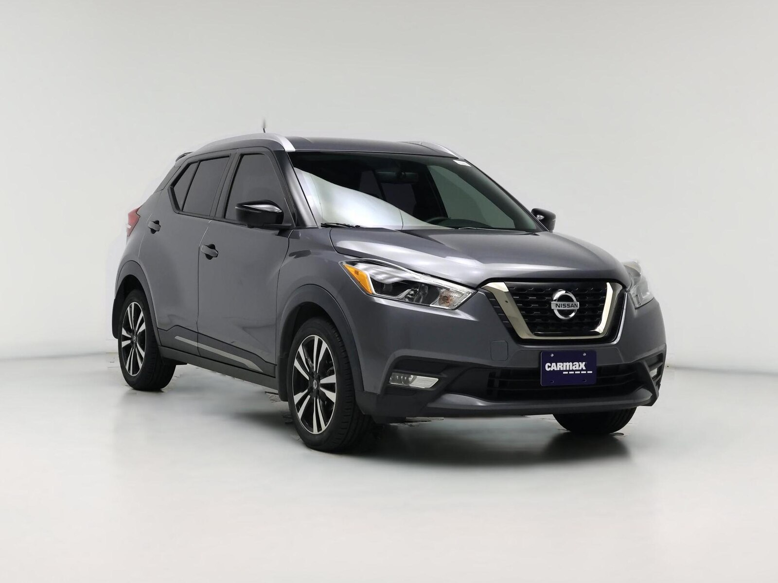 2019 Nissan Kicks SR