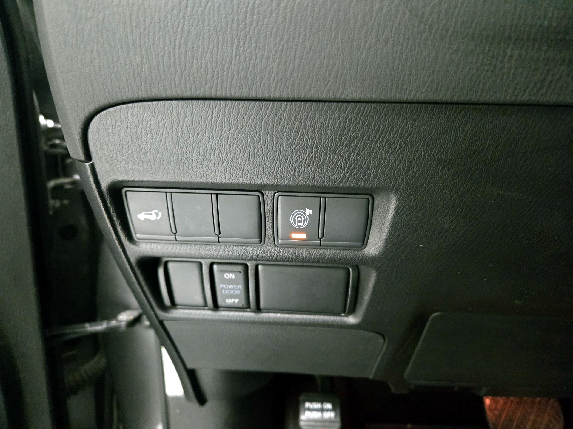 Thumbnail: 2022 Nissan Armada - 13