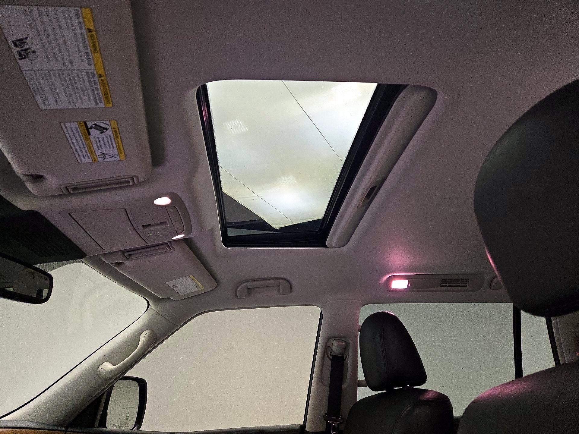 Thumbnail: 2022 Nissan Armada - 19