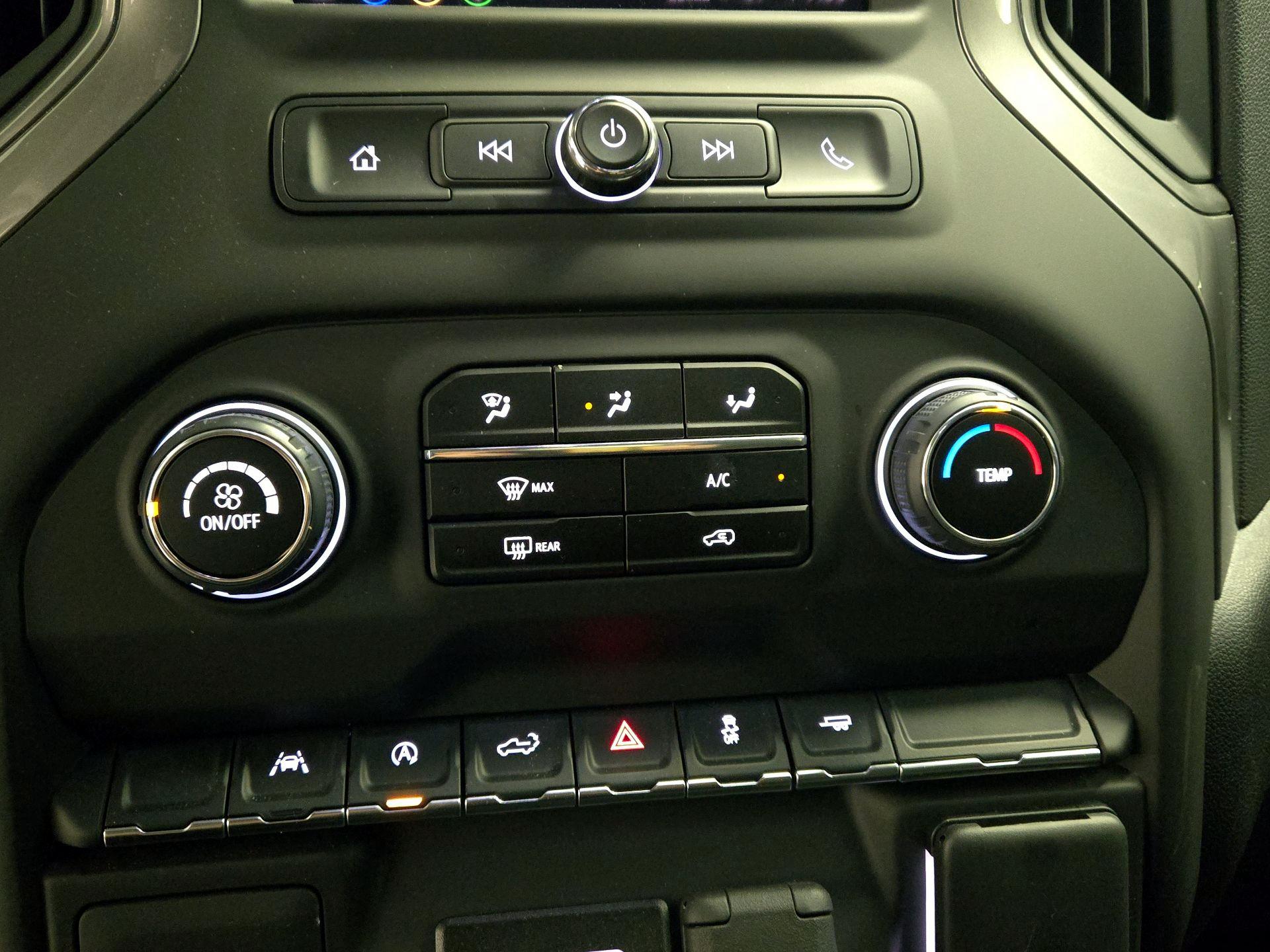 Thumbnail: 2025 Chevrolet Silverado 1500 - 16