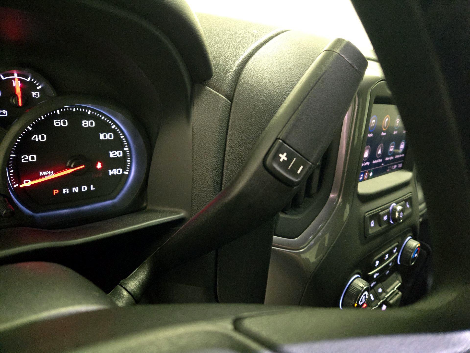 Thumbnail: 2025 Chevrolet Silverado 1500 - 17