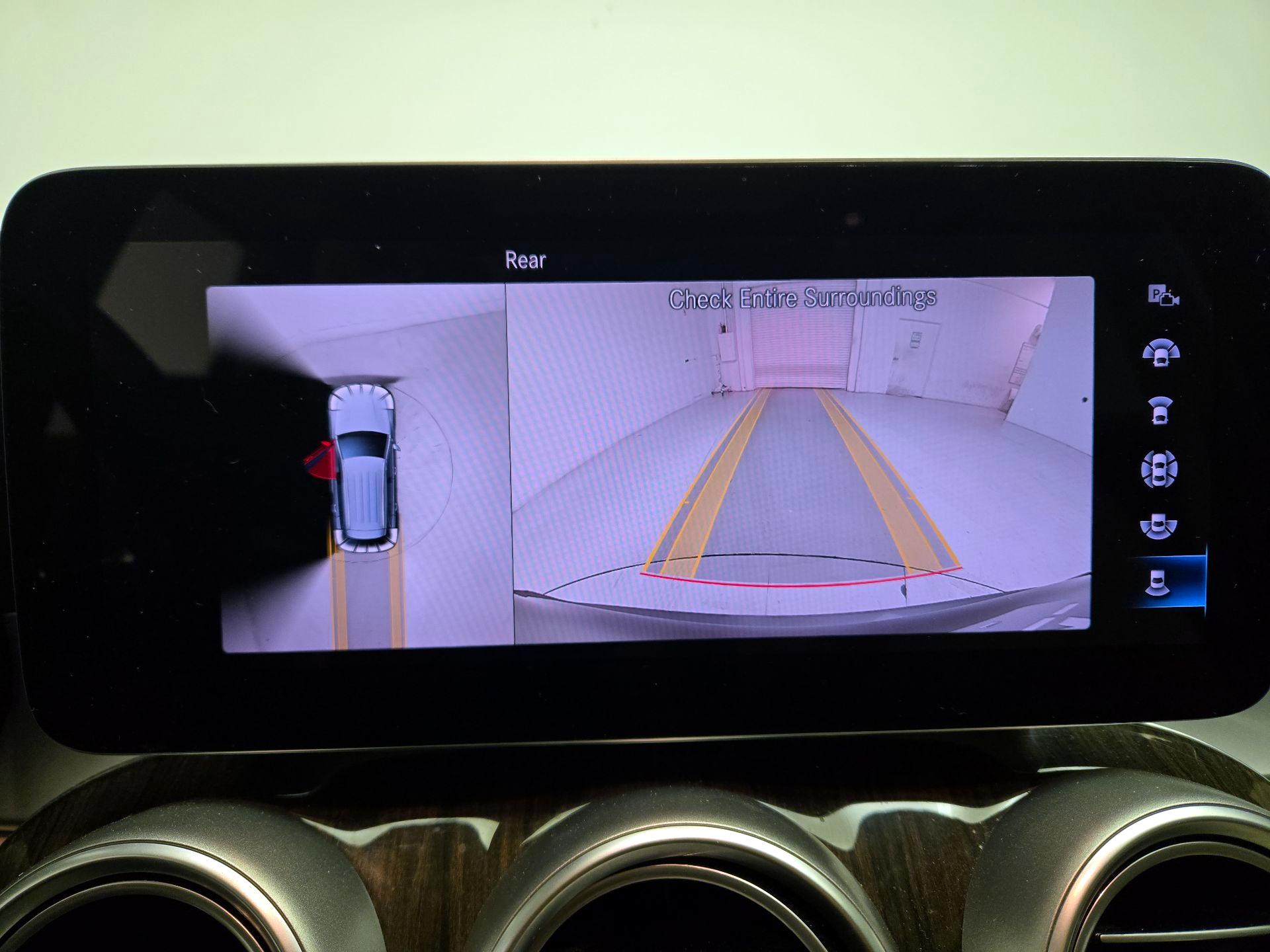 Thumbnail: 2021 Mercedes-Benz GLC - 14