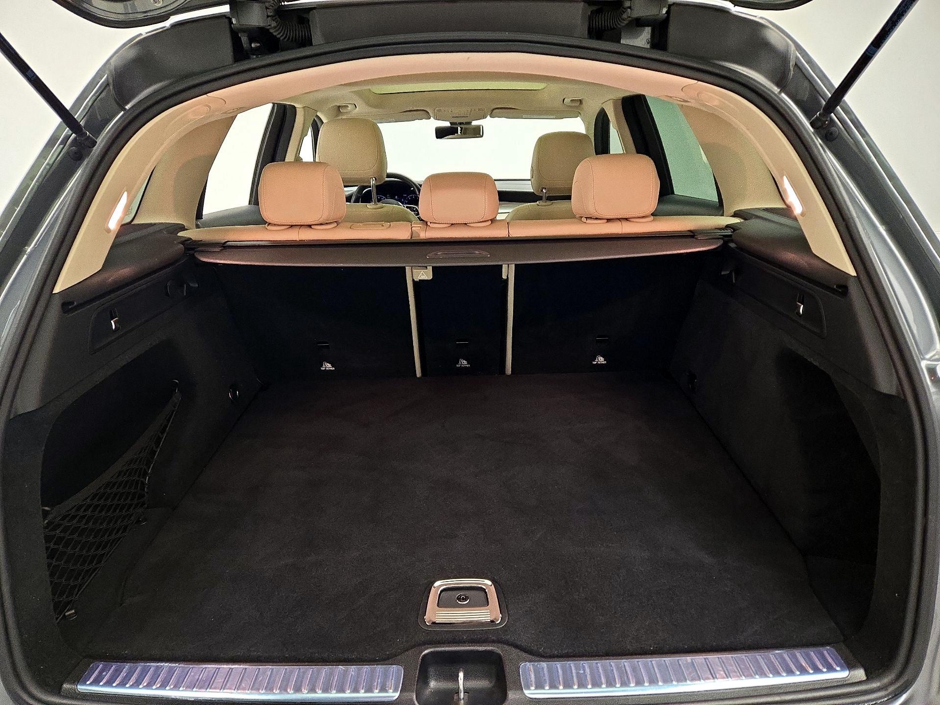 Thumbnail: 2021 Mercedes-Benz GLC - 20