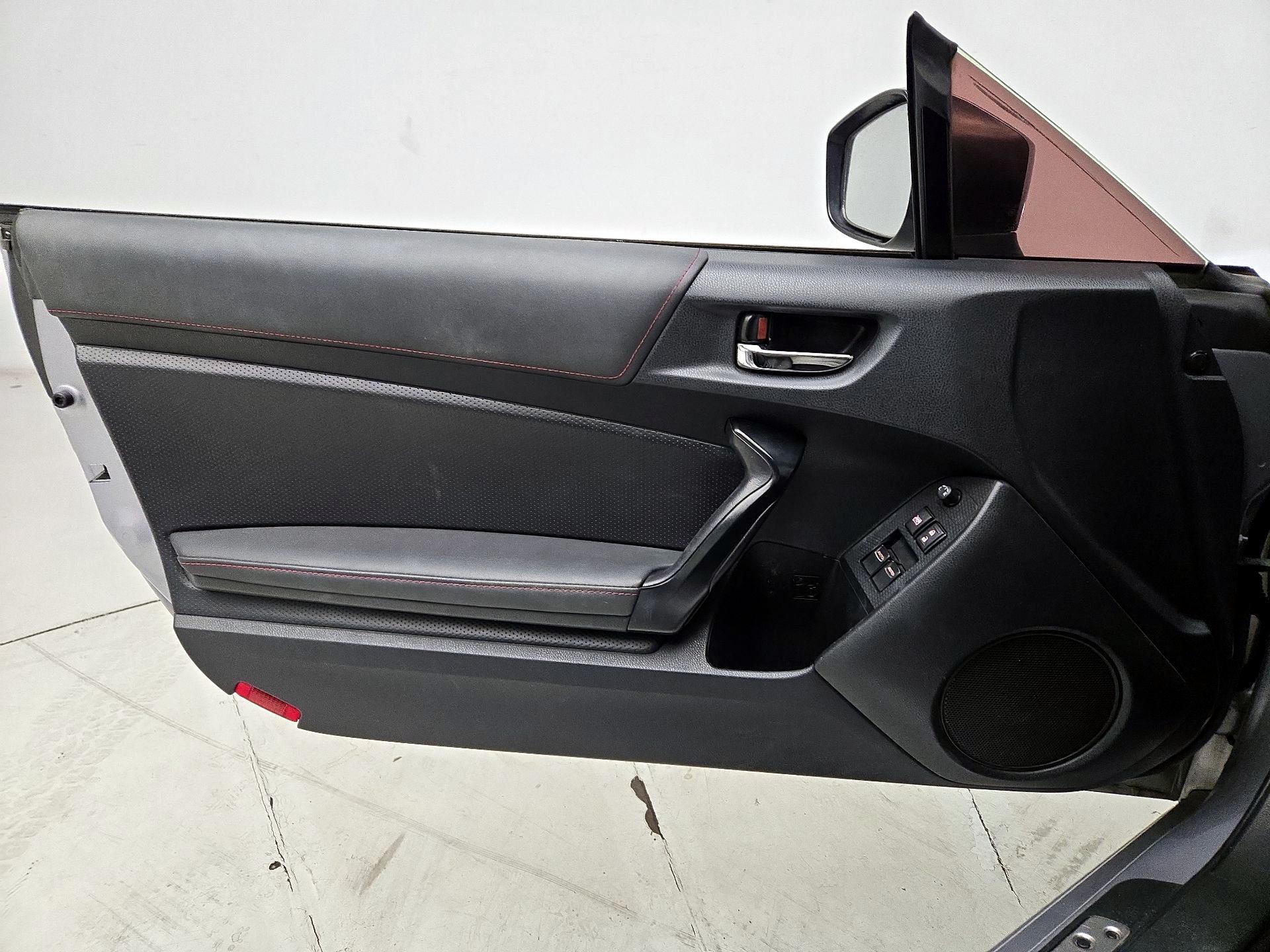 Thumbnail: 2018 Subaru BRZ - 12