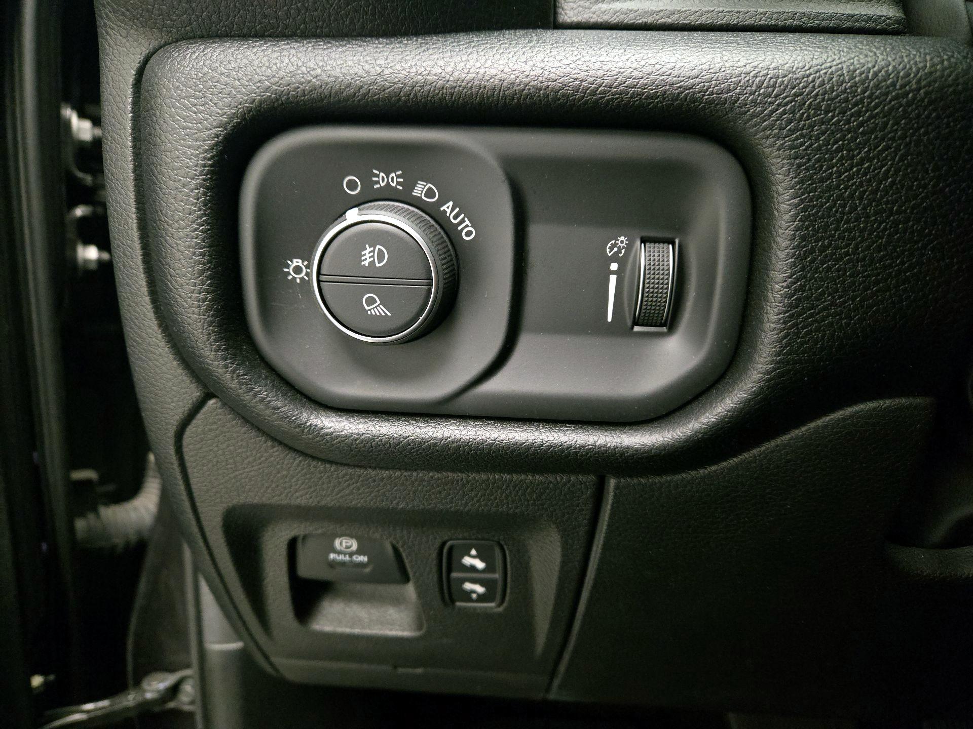 Thumbnail: 2022 RAM 1500 - 13