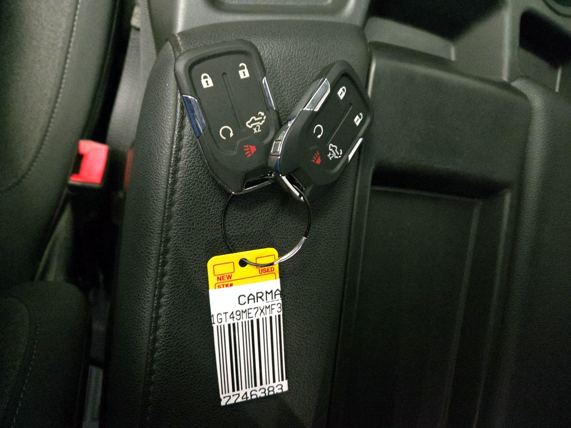 Thumbnail: 2021 GMC Sierra 2500 - 19