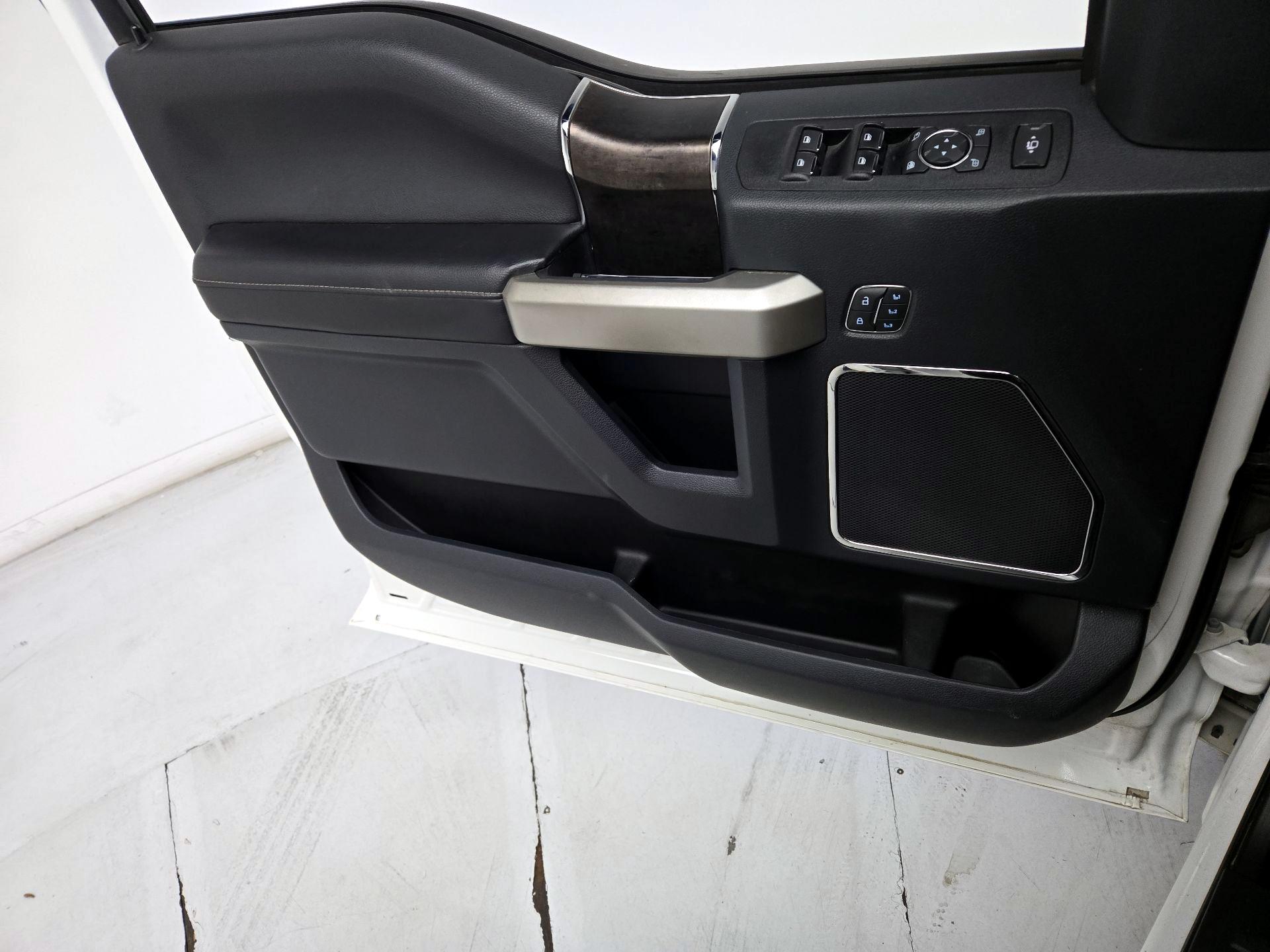 Thumbnail: 2022 Ford F-250 - 12