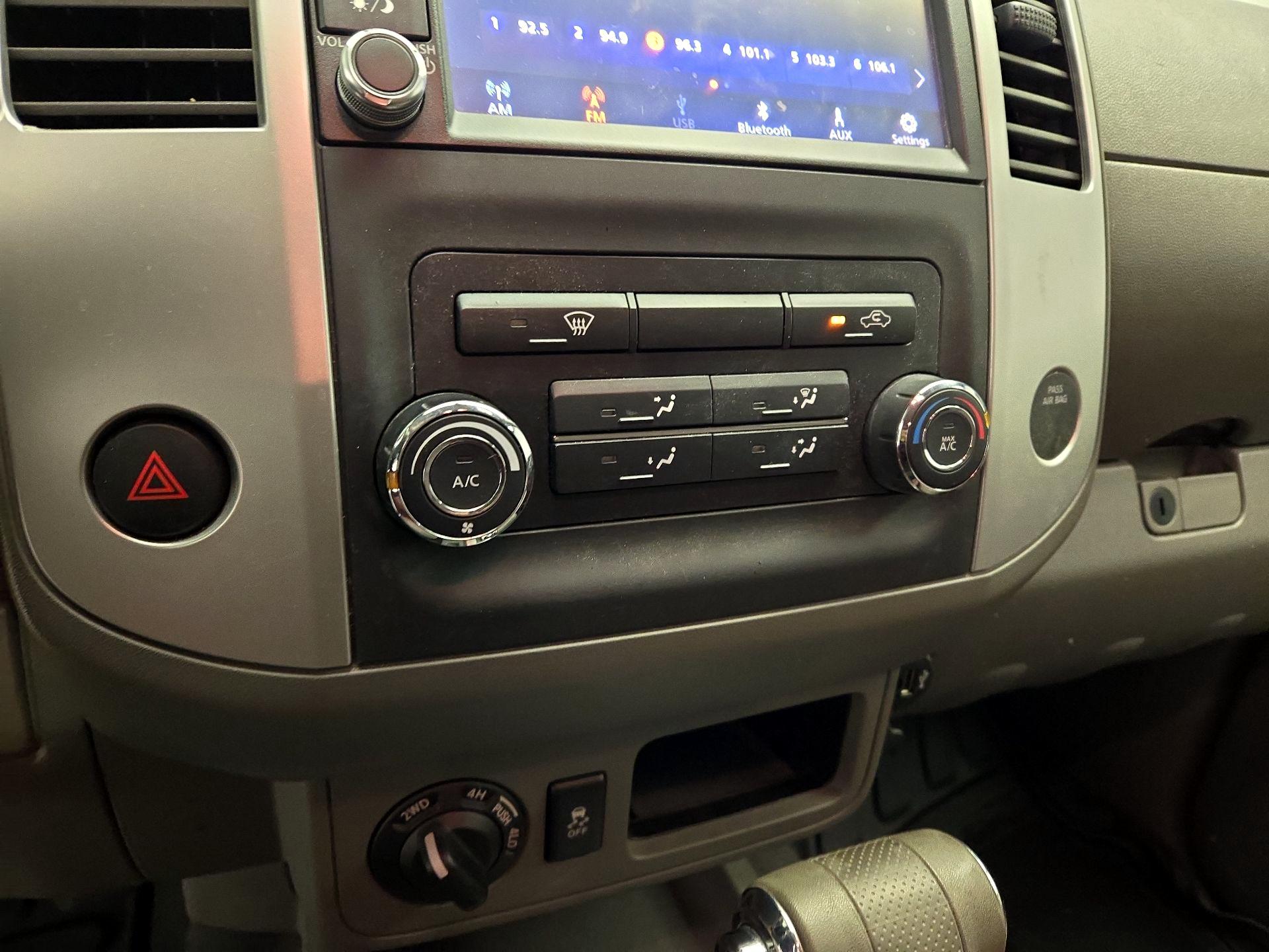 Thumbnail: 2019 Nissan Frontier - 16