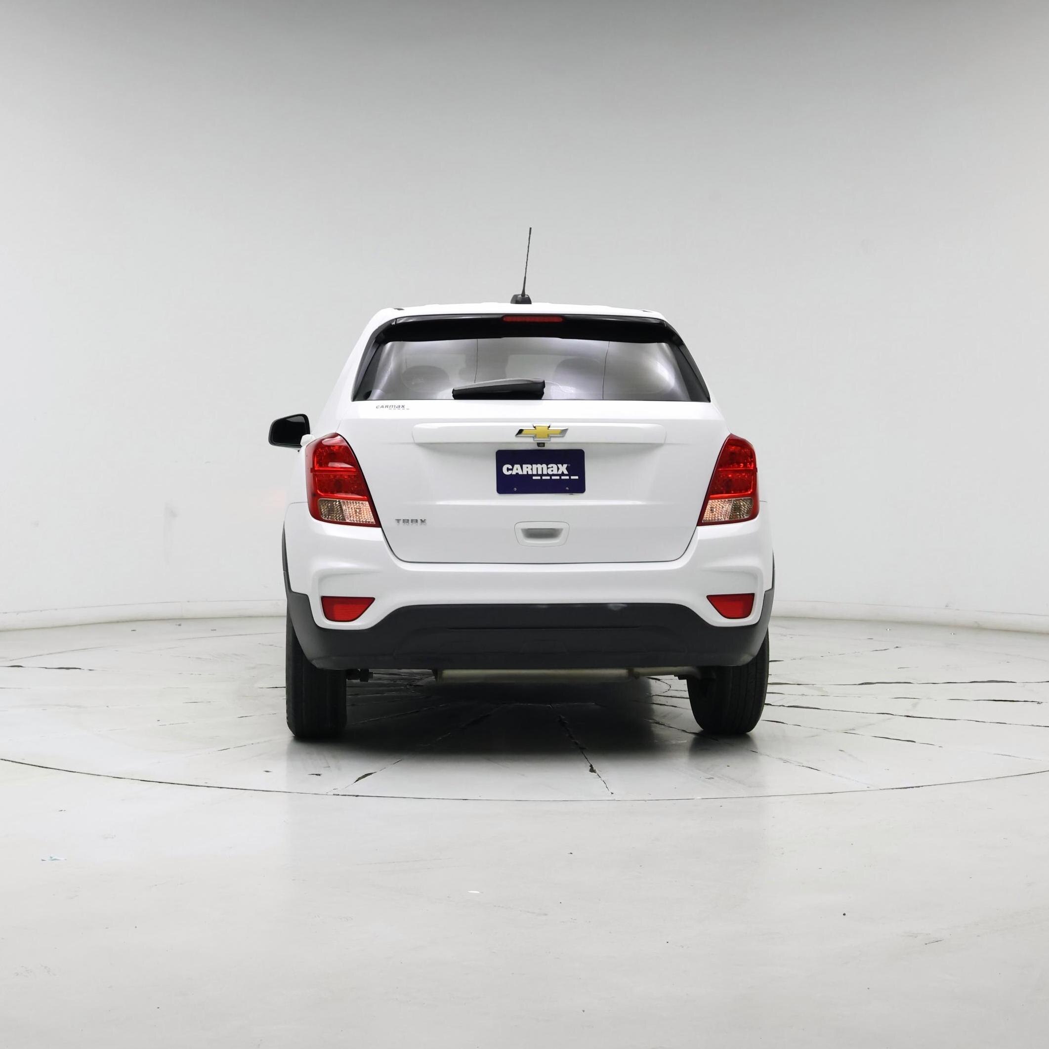 Thumbnail: 2017 Chevrolet Trax - 6